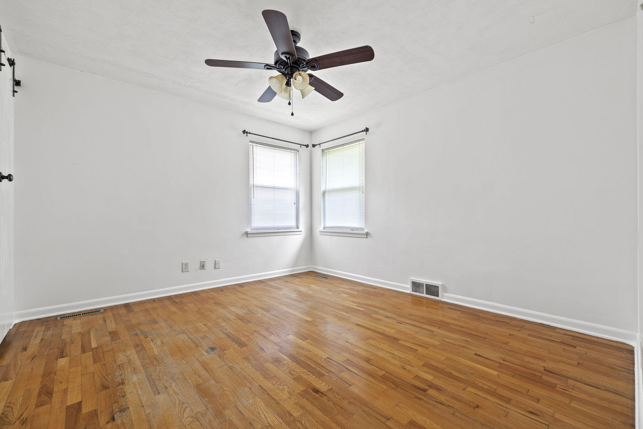 524 E Seminole Street