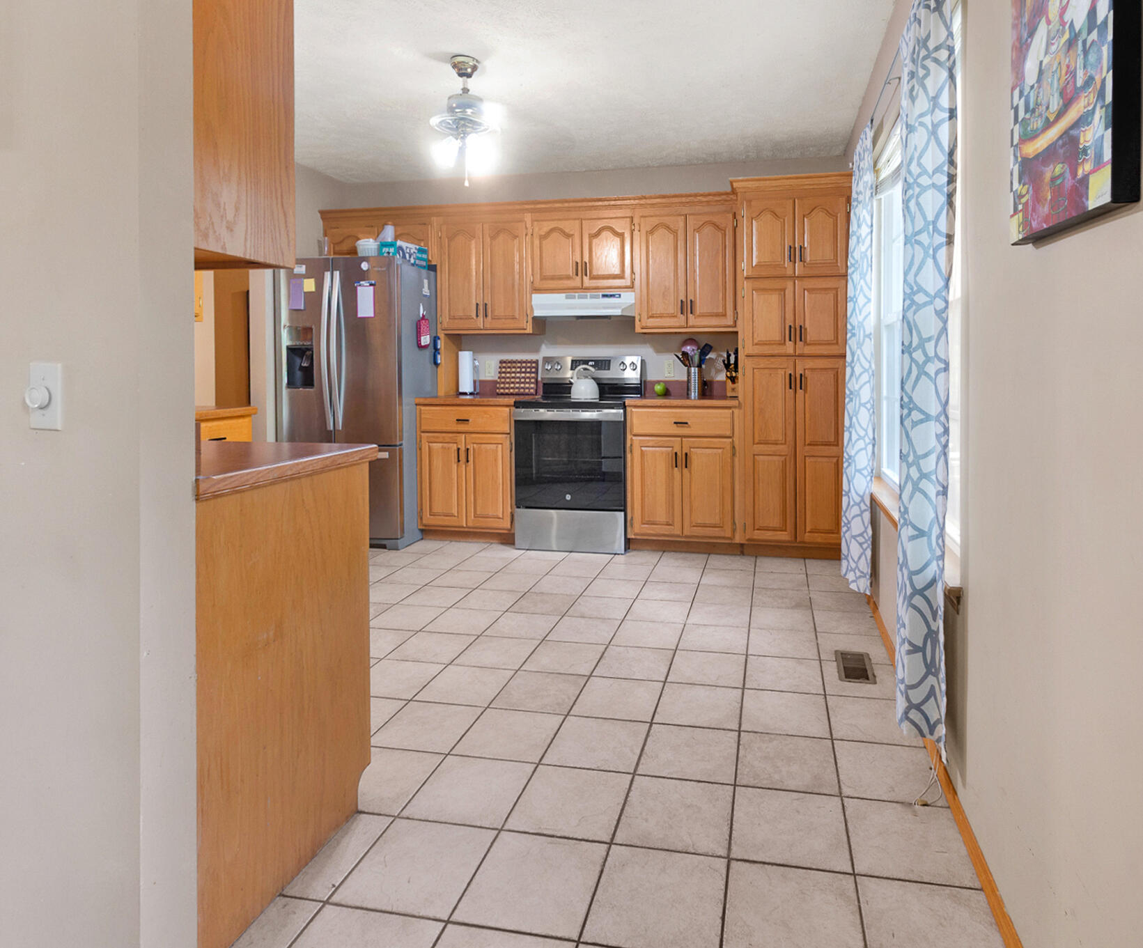 5644 S Honeysuckle Lane