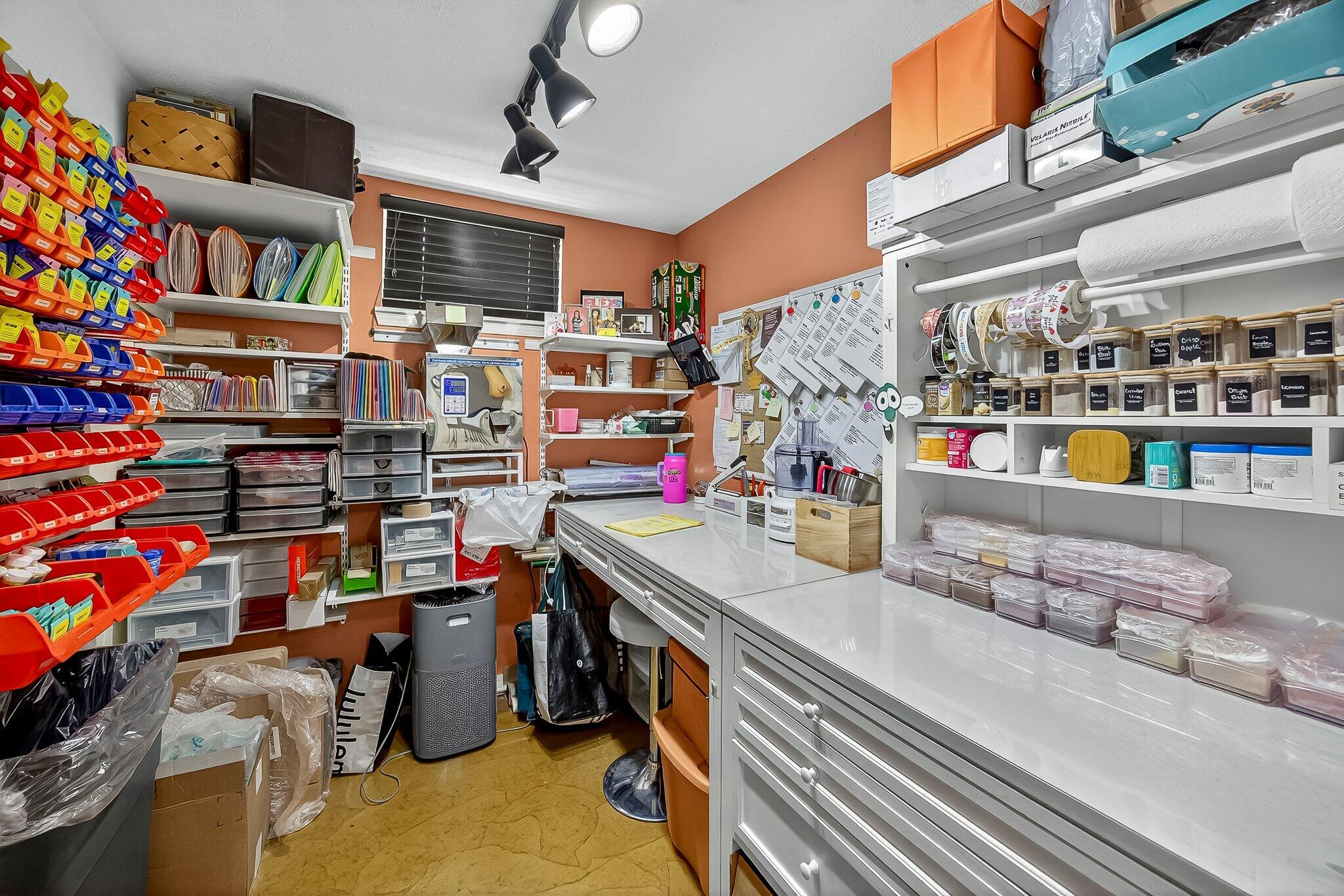 5342 S Tanager Avenue