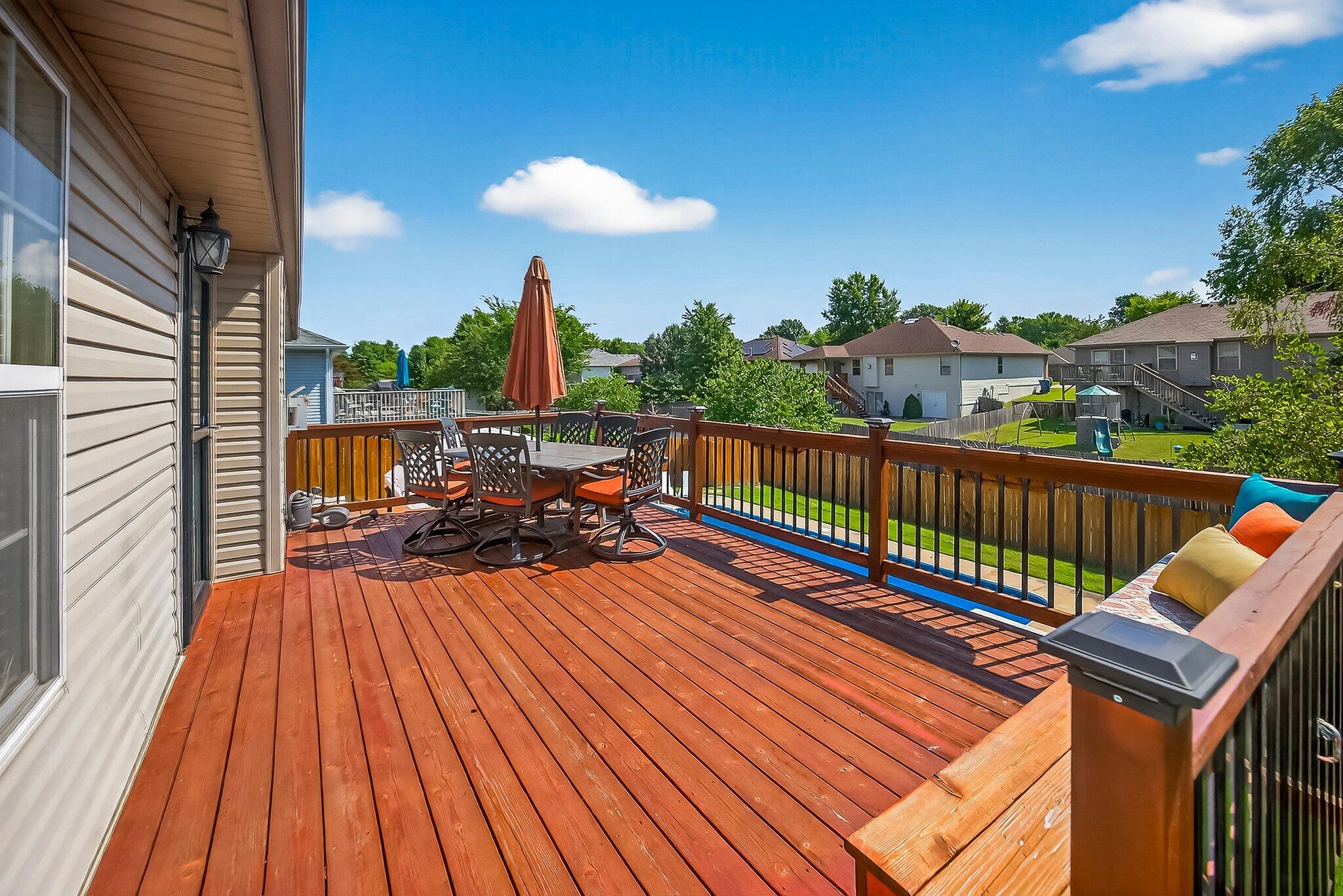 5342 S Tanager Avenue