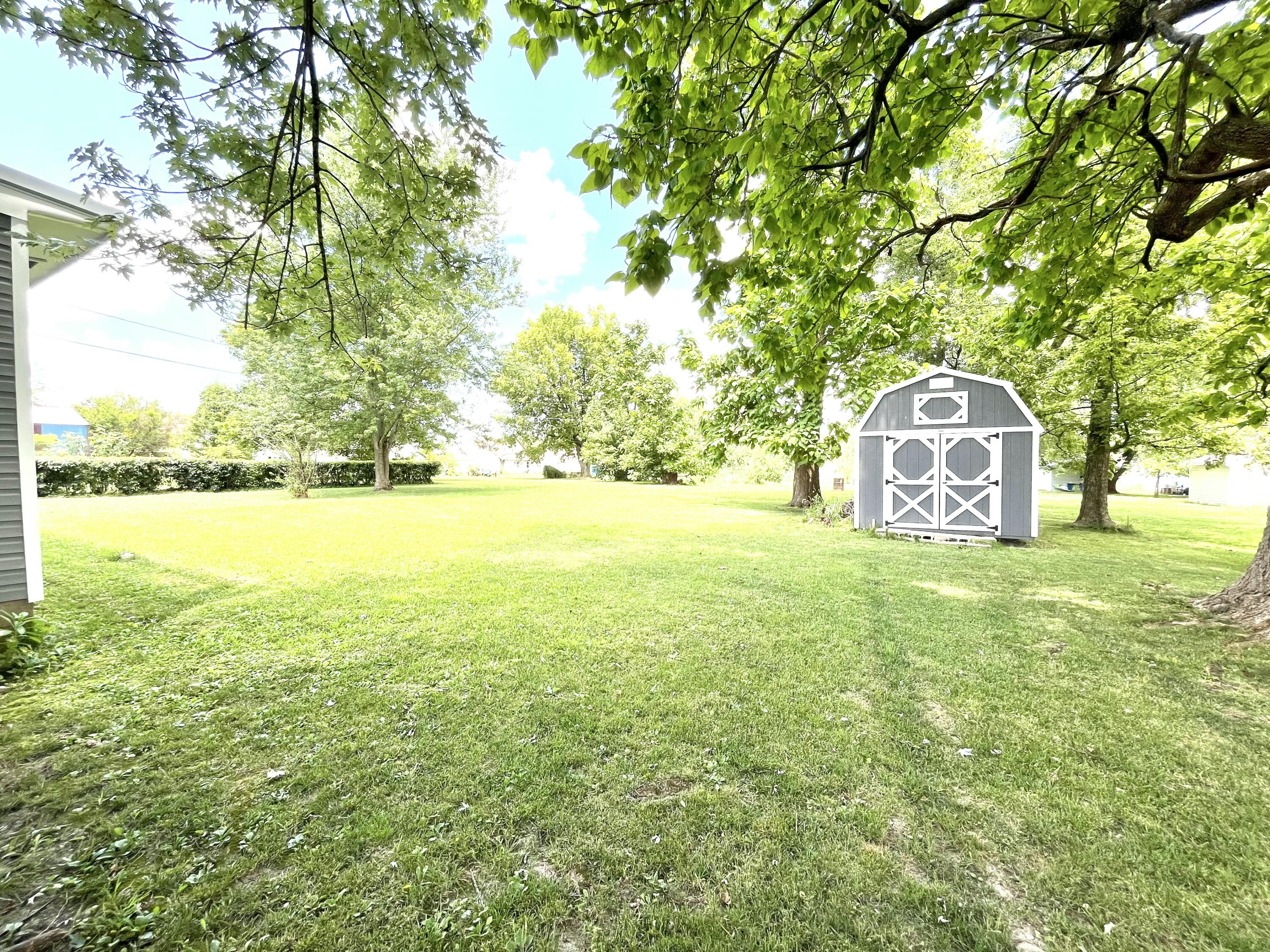 221 E Center Avenue
