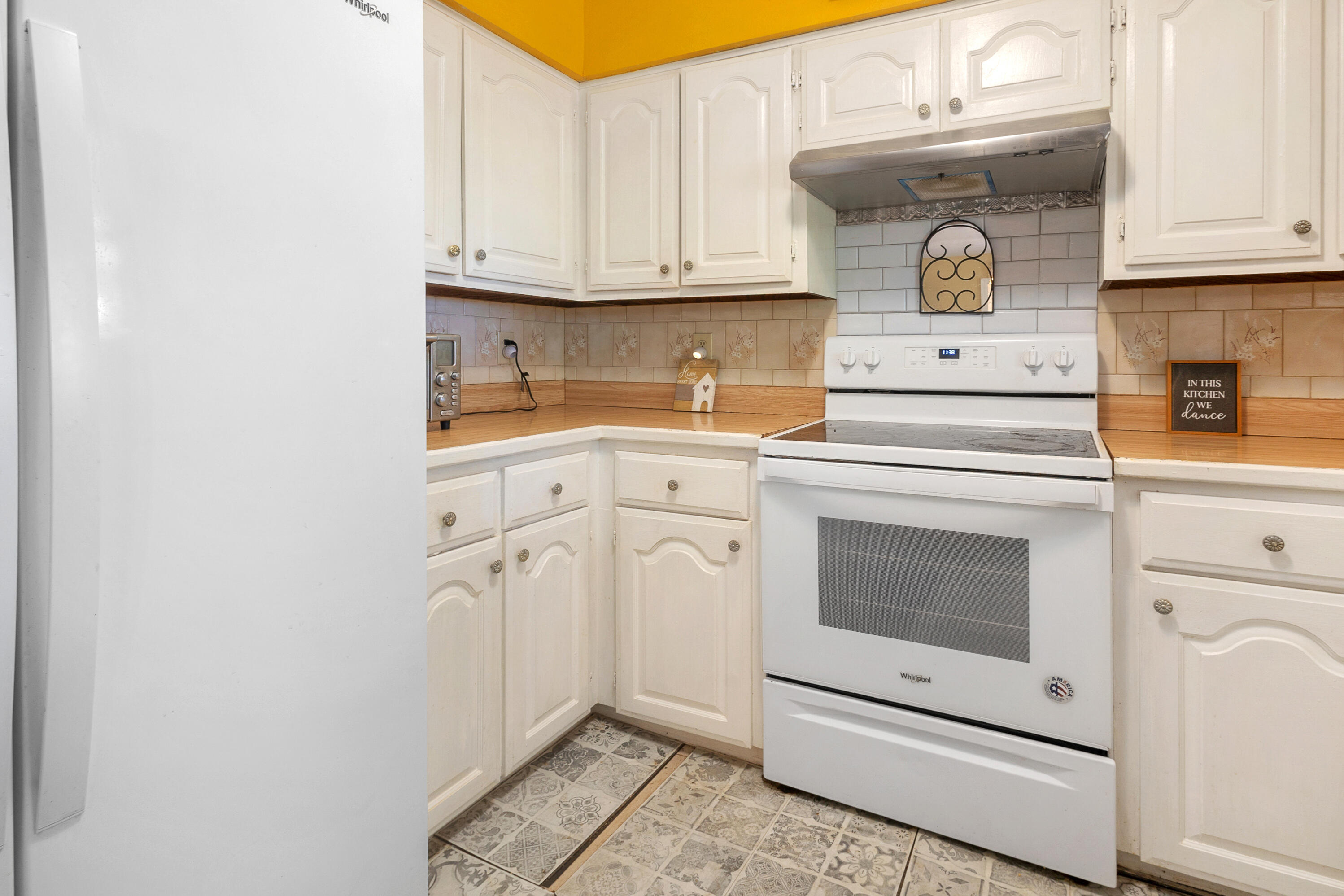 779 Quiet Acres Road