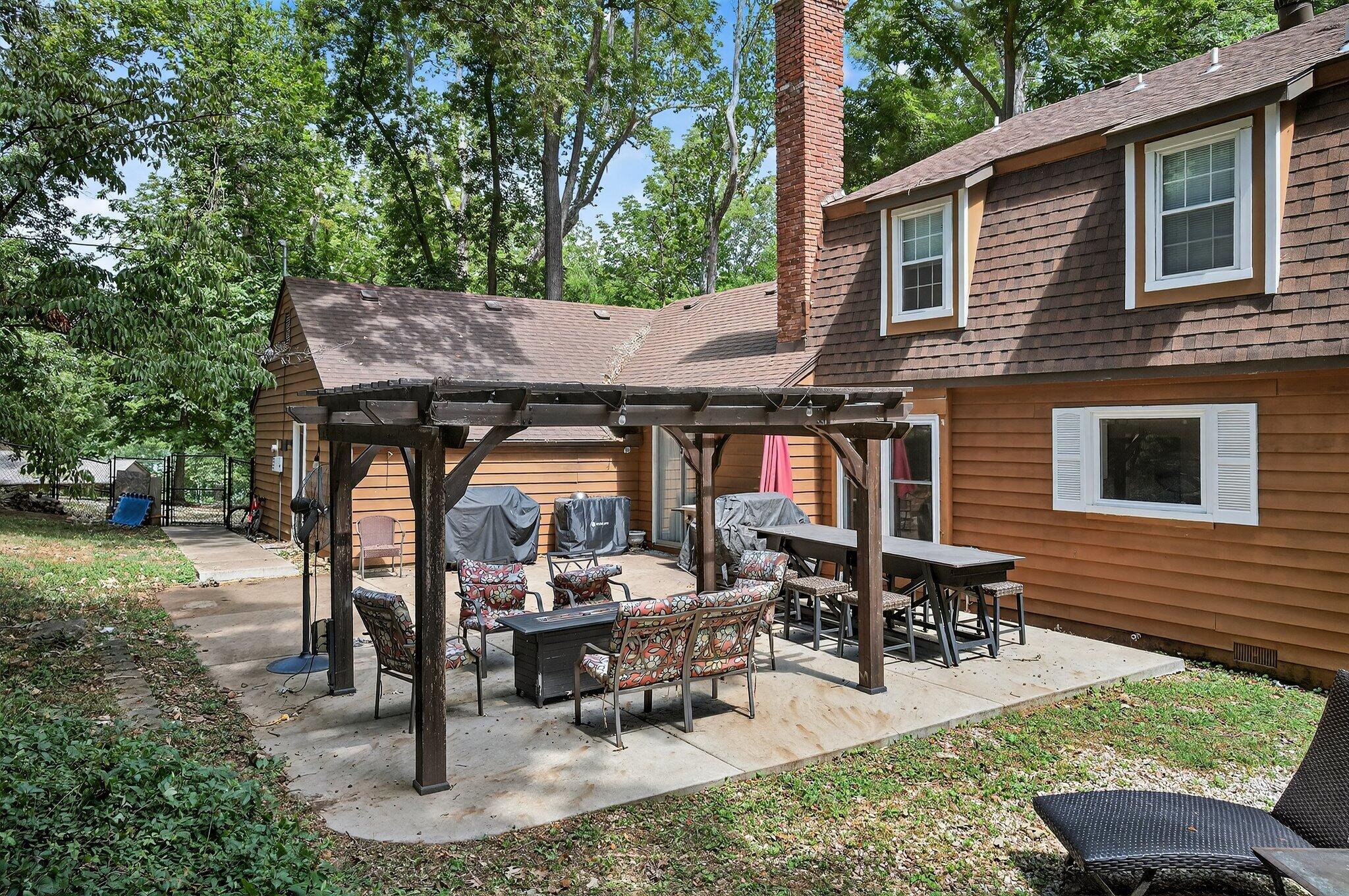 2556 E Melbourne Road