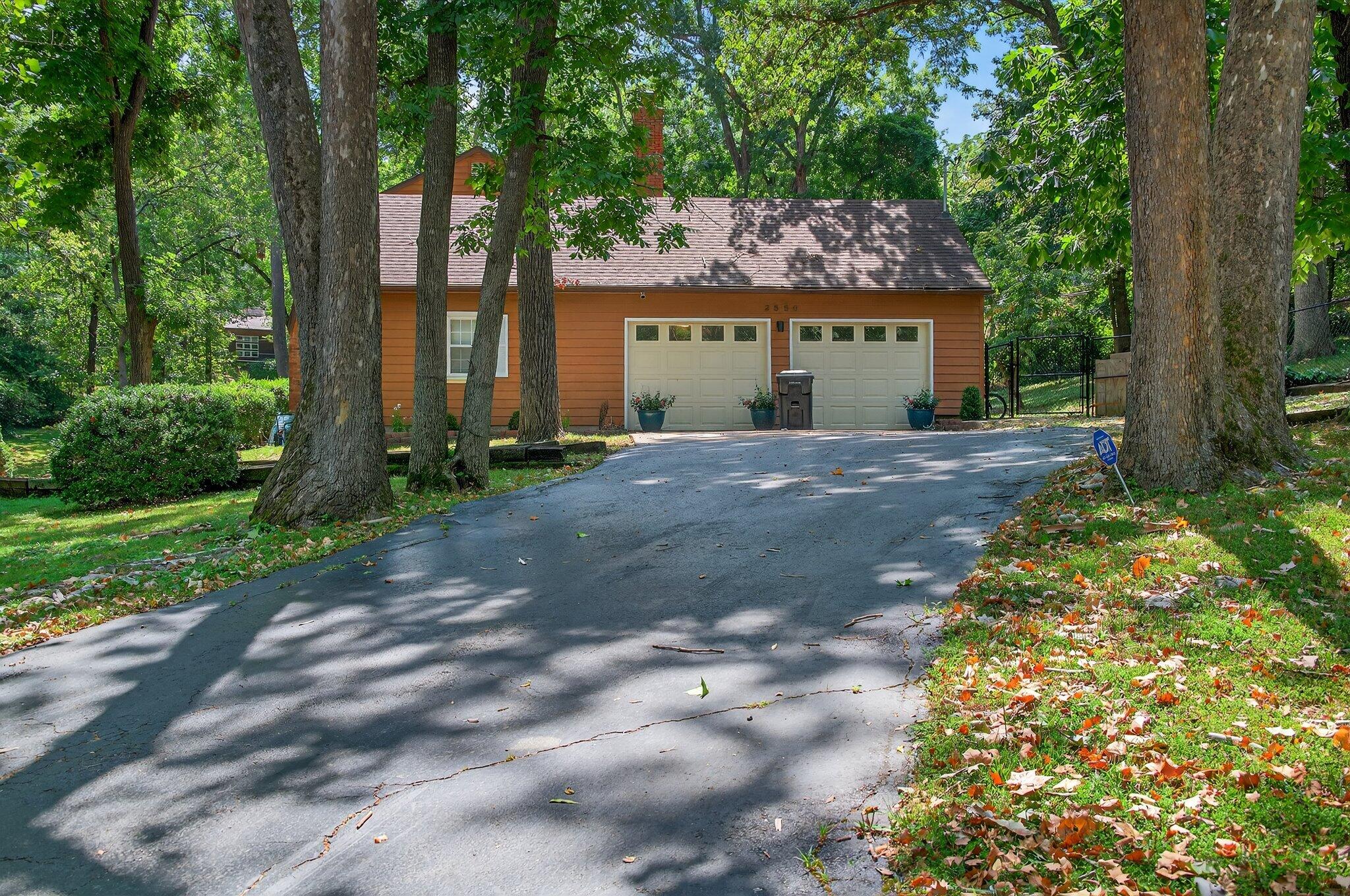 2556 E Melbourne Road