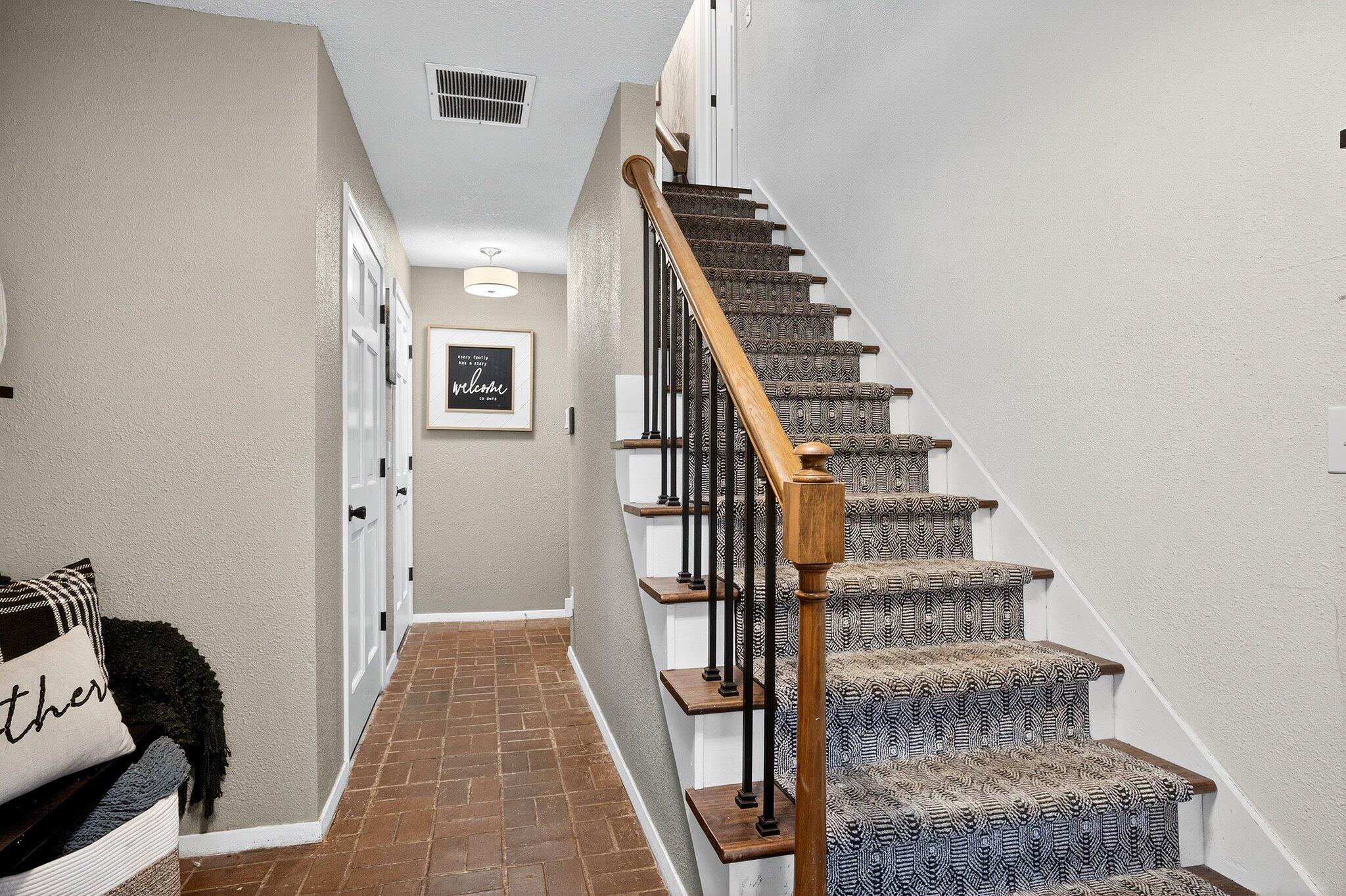 2556 E Melbourne Road