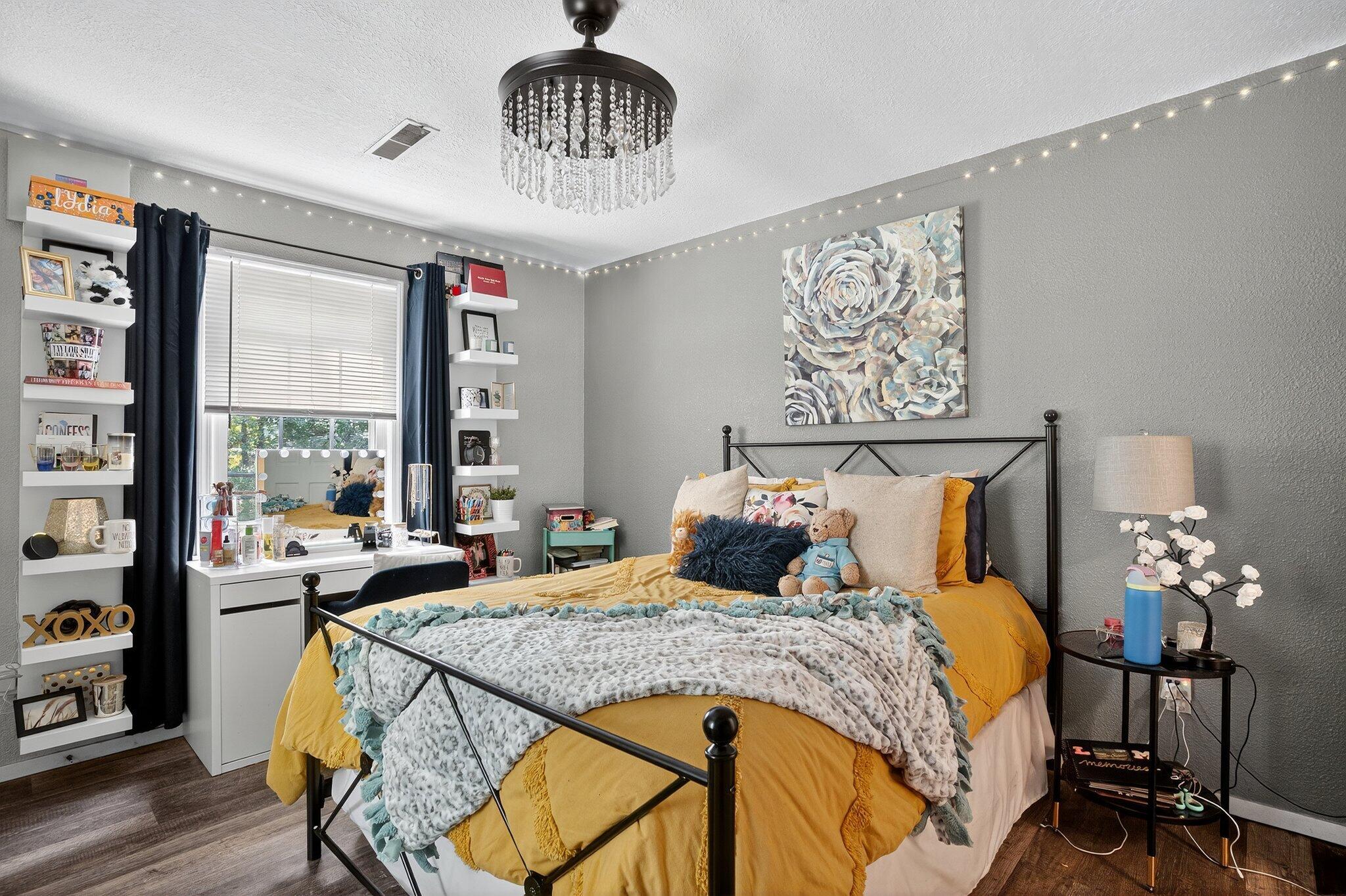 2556 E Melbourne Road