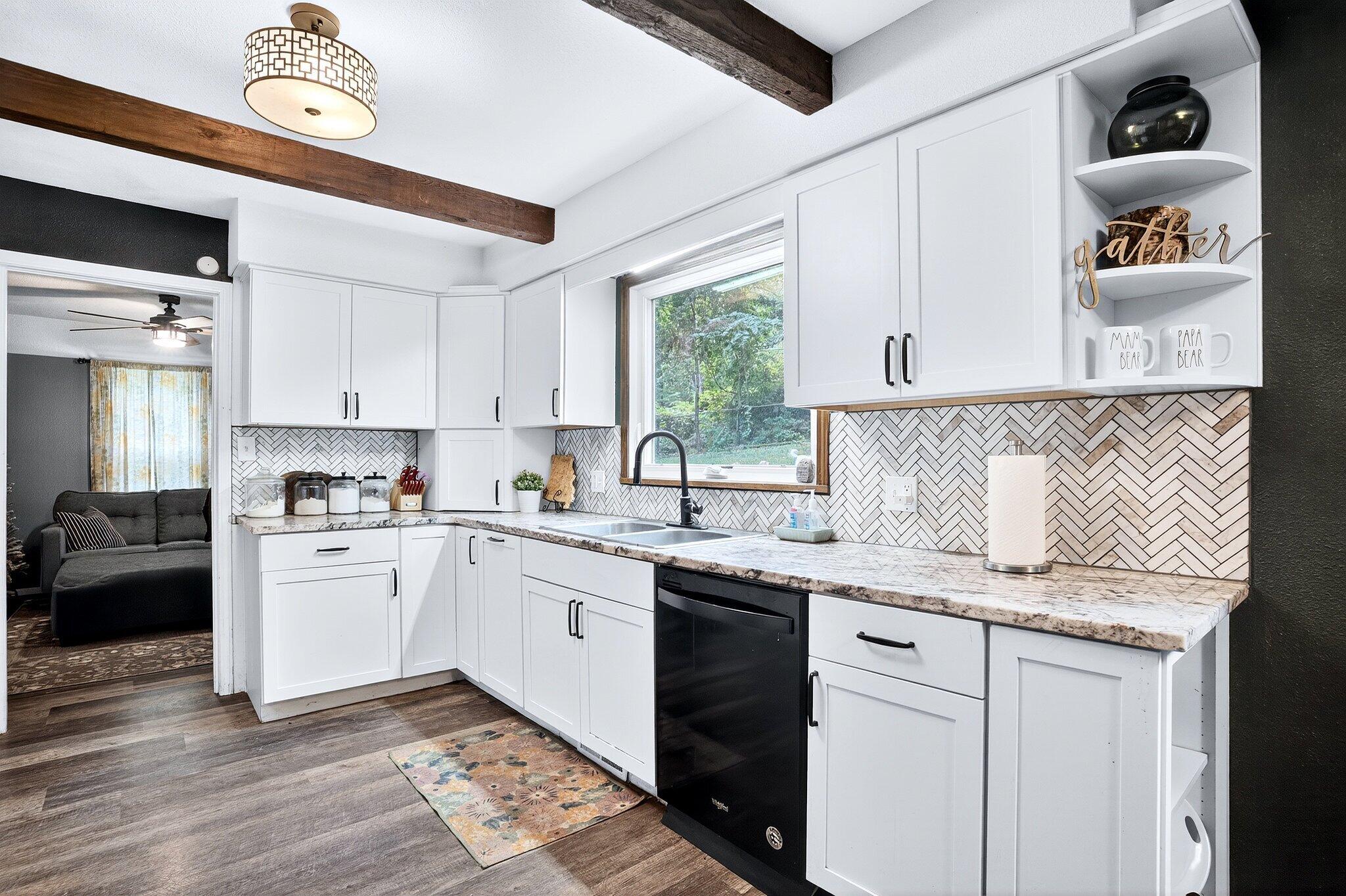 2556 E Melbourne Road