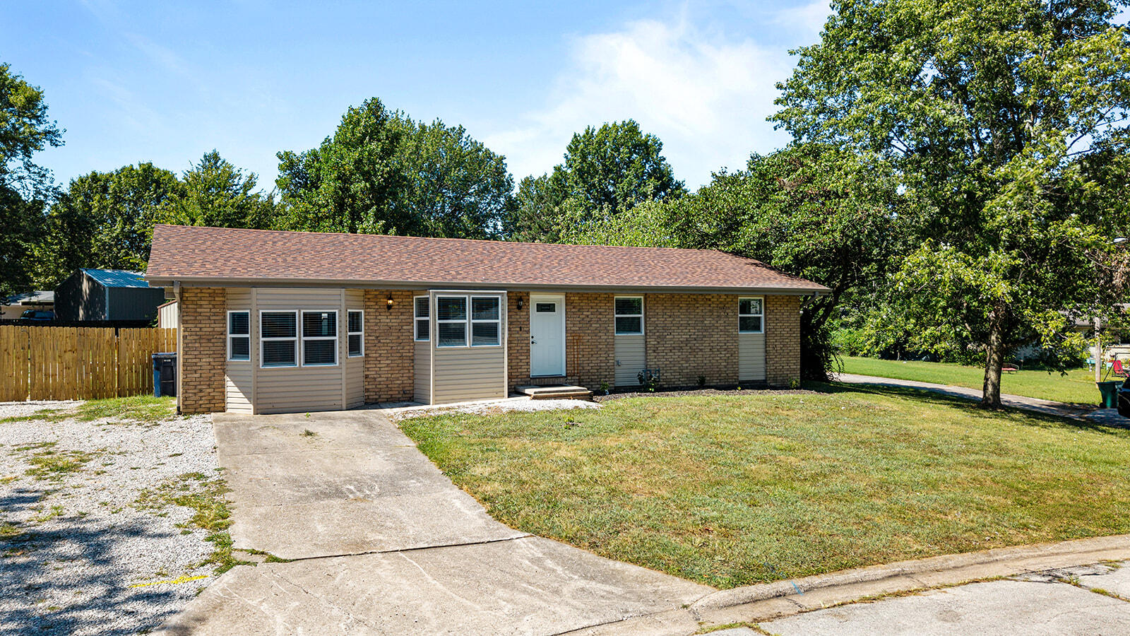 111 N Elmwood Avenue