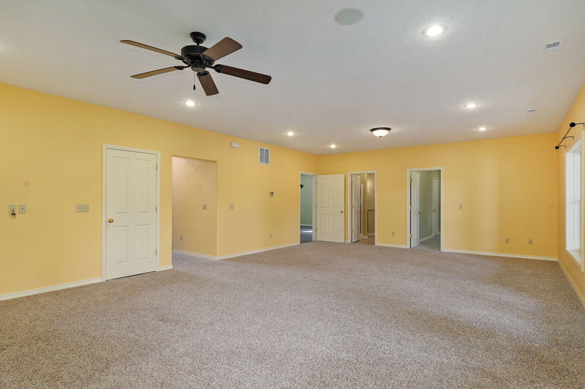 3912 E Windsmore Drive