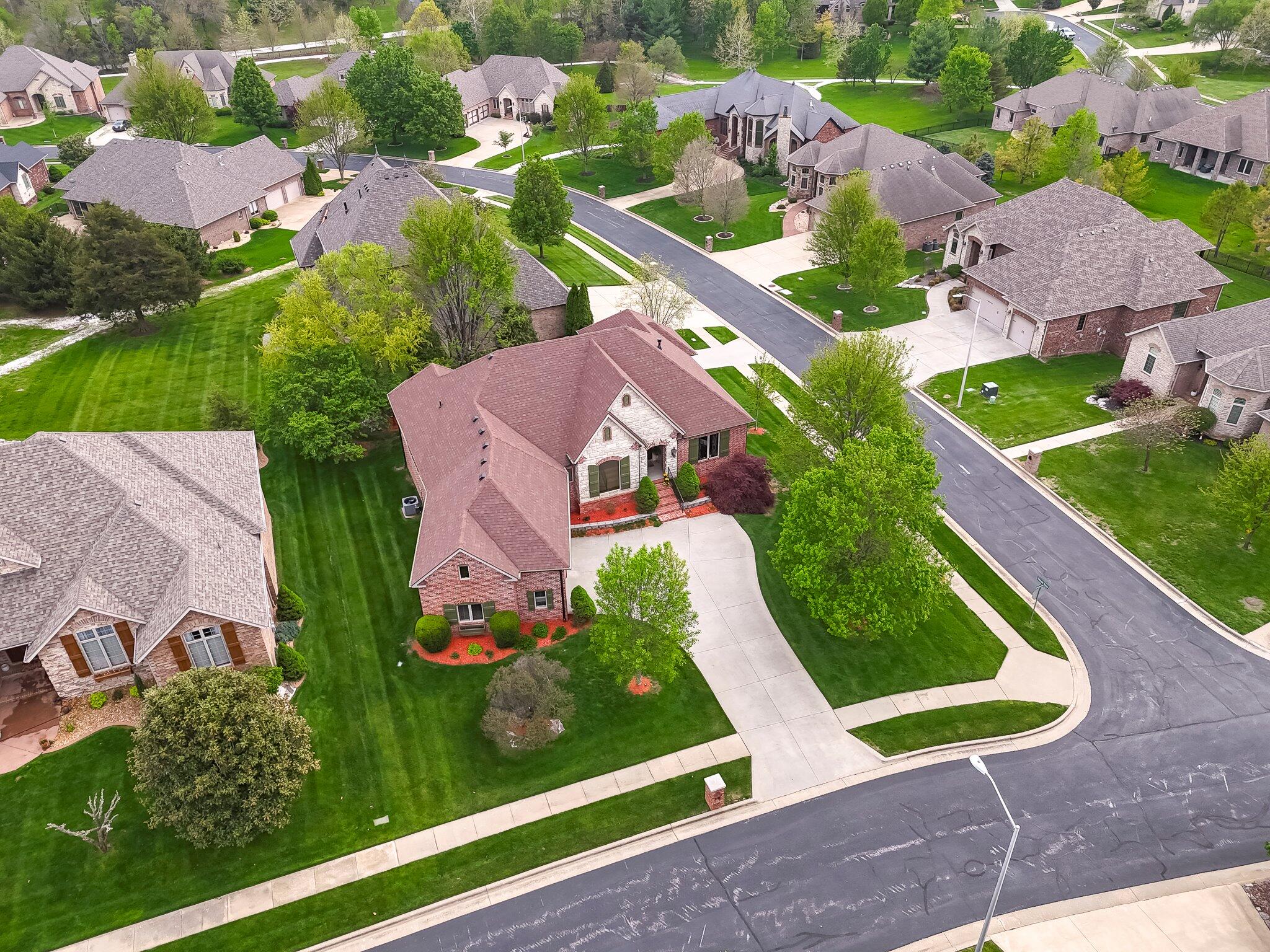 3912 E Windsmore Drive