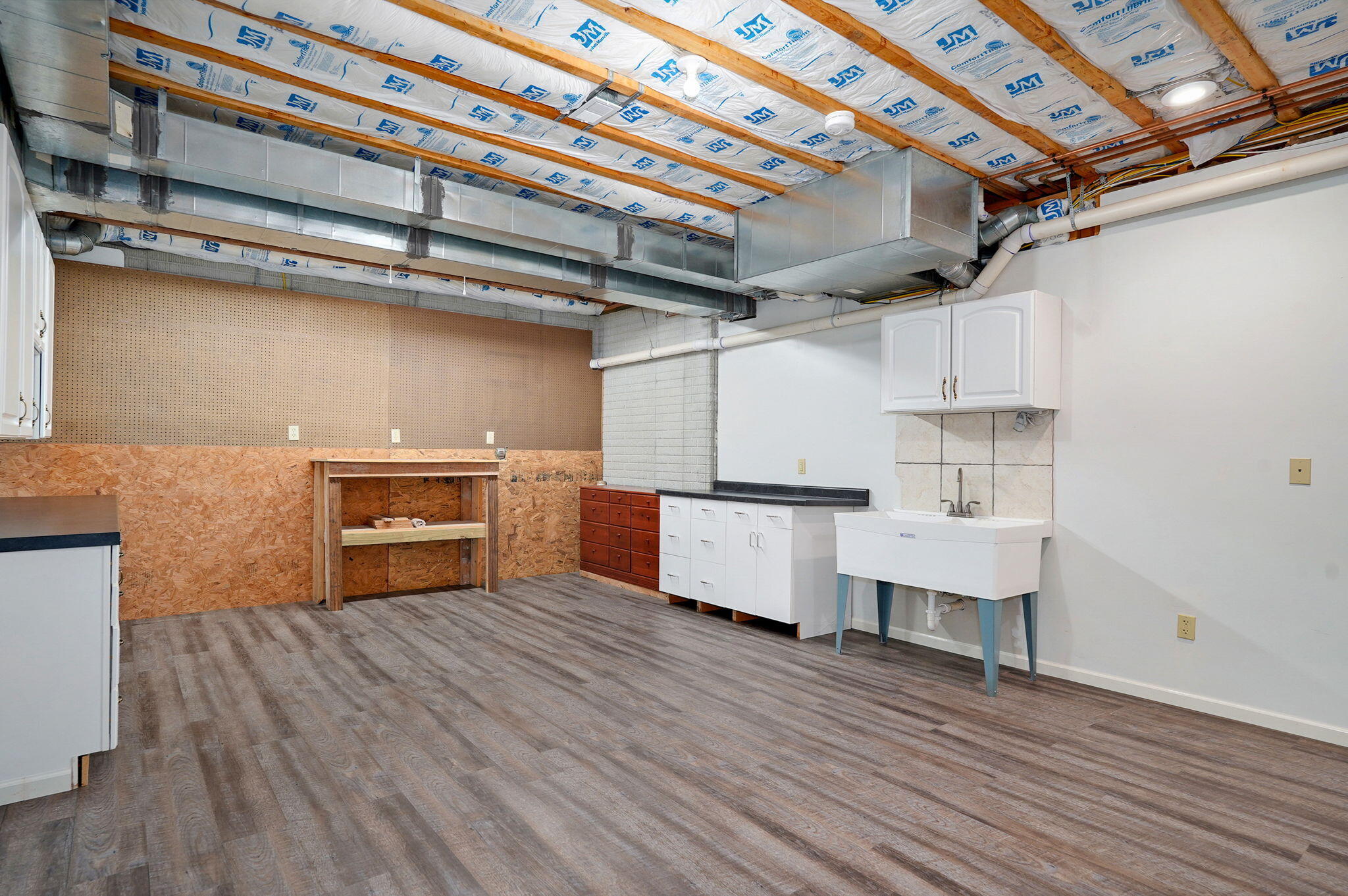 3912 E Windsmore Drive