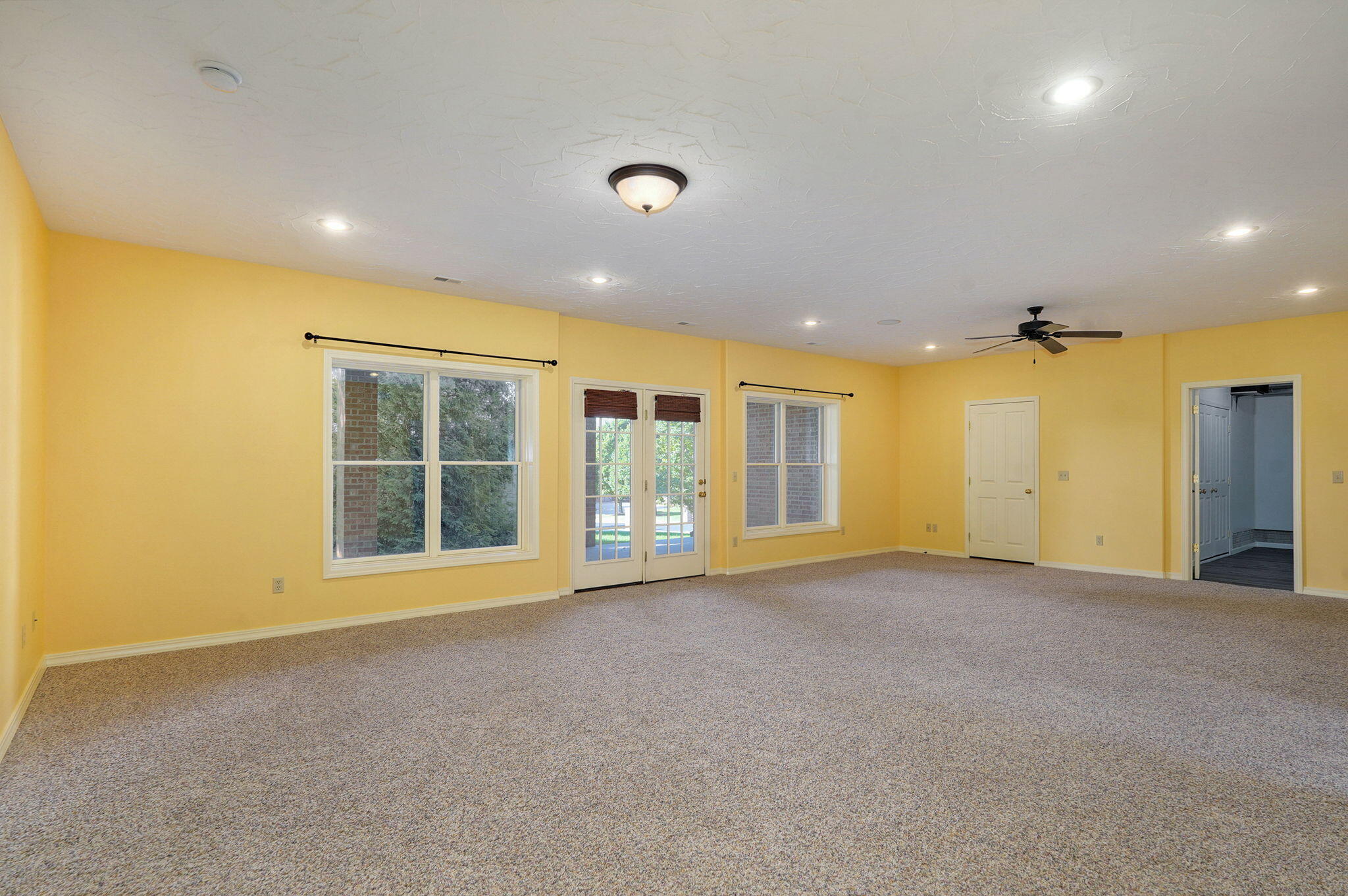 3912 E Windsmore Drive