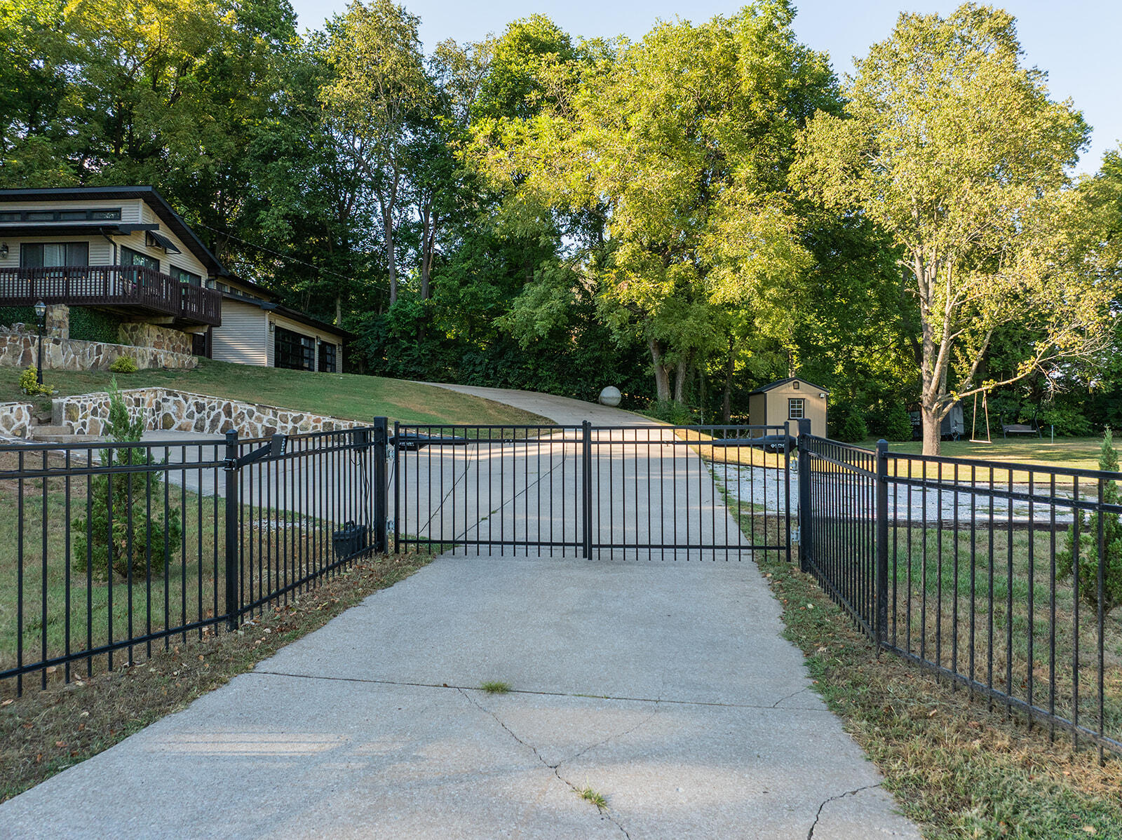 3963 E El Dorado Street