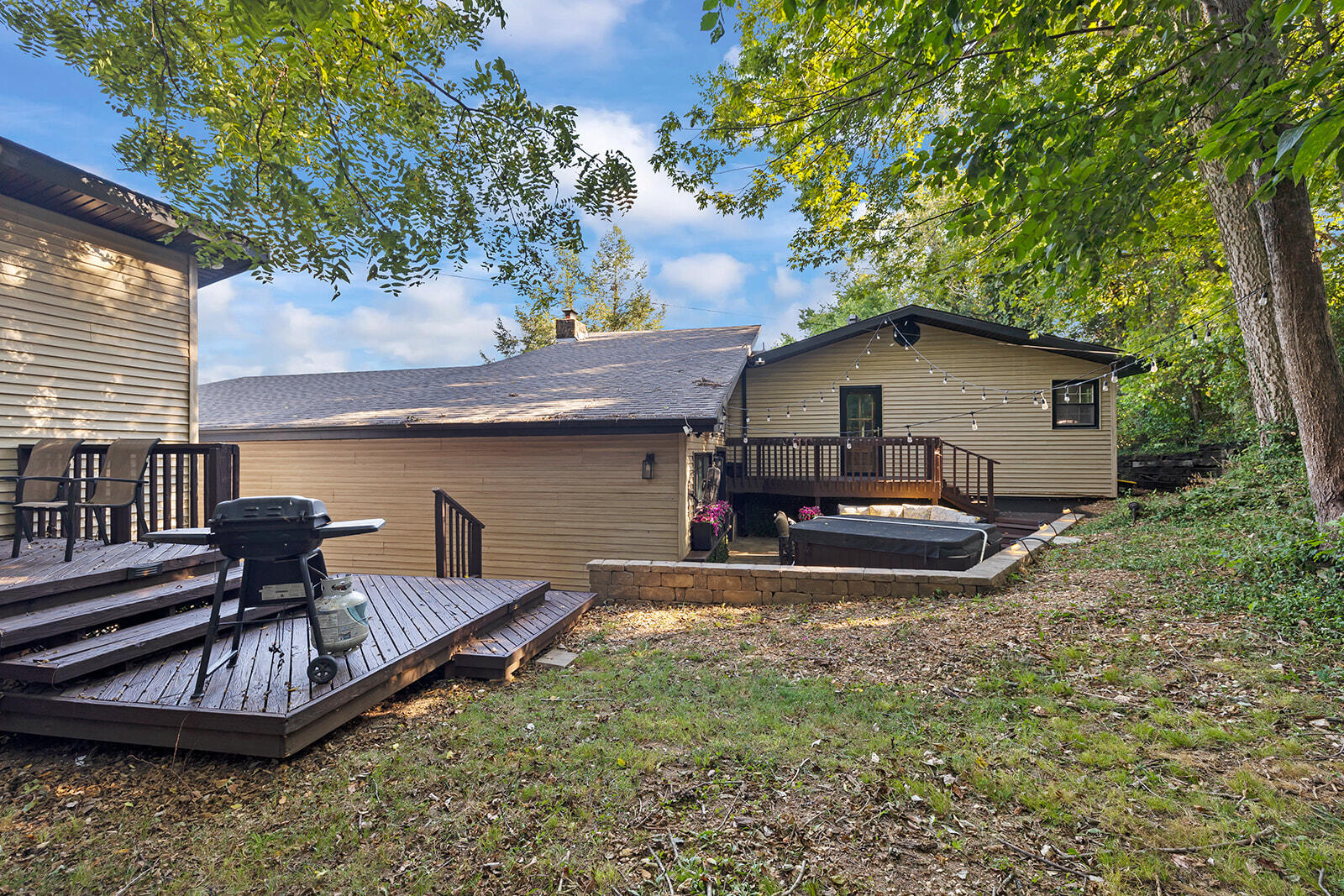 3963 E El Dorado Street