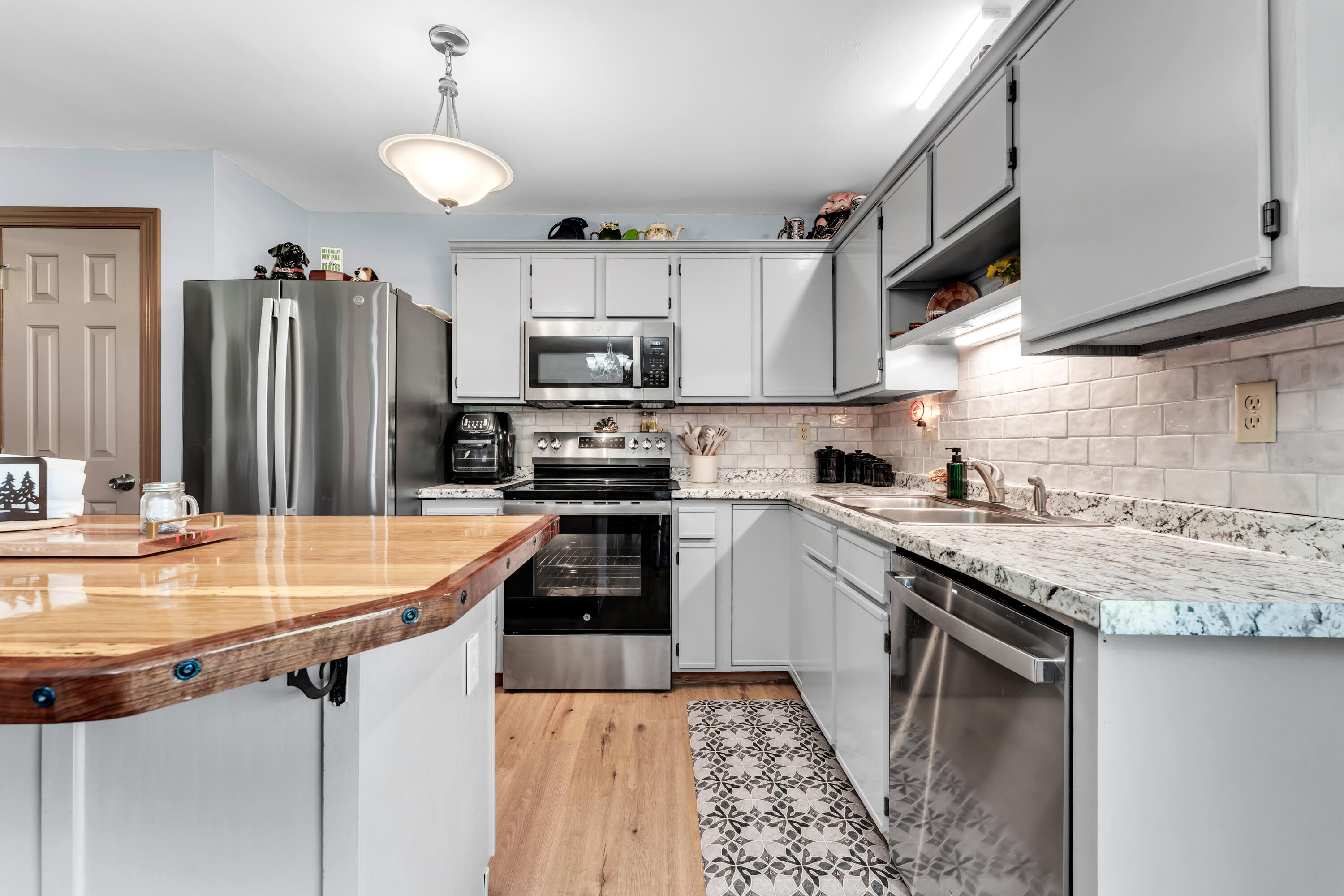 40 Kimberling Lane Unit: 1