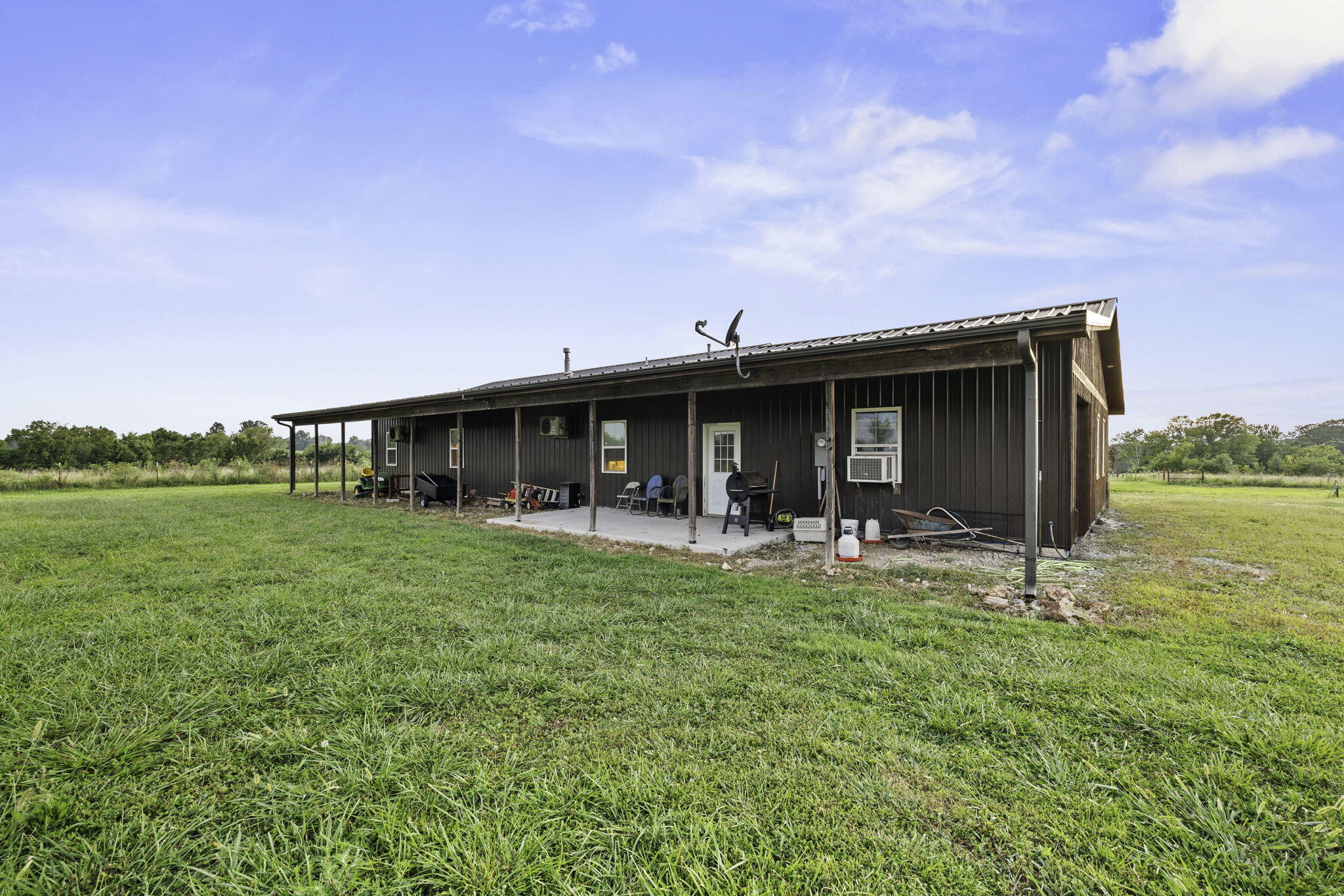 5156 Lawrence 1210