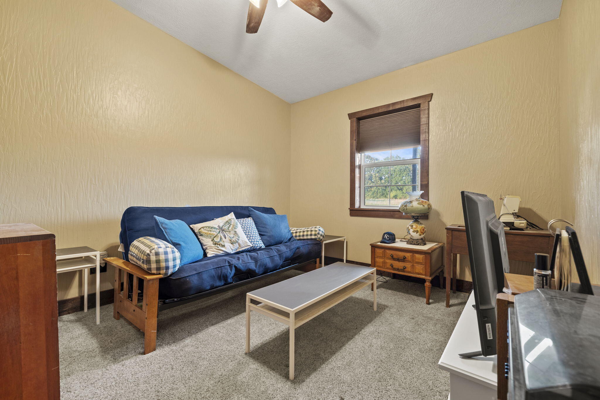 5156 Lawrence 1210