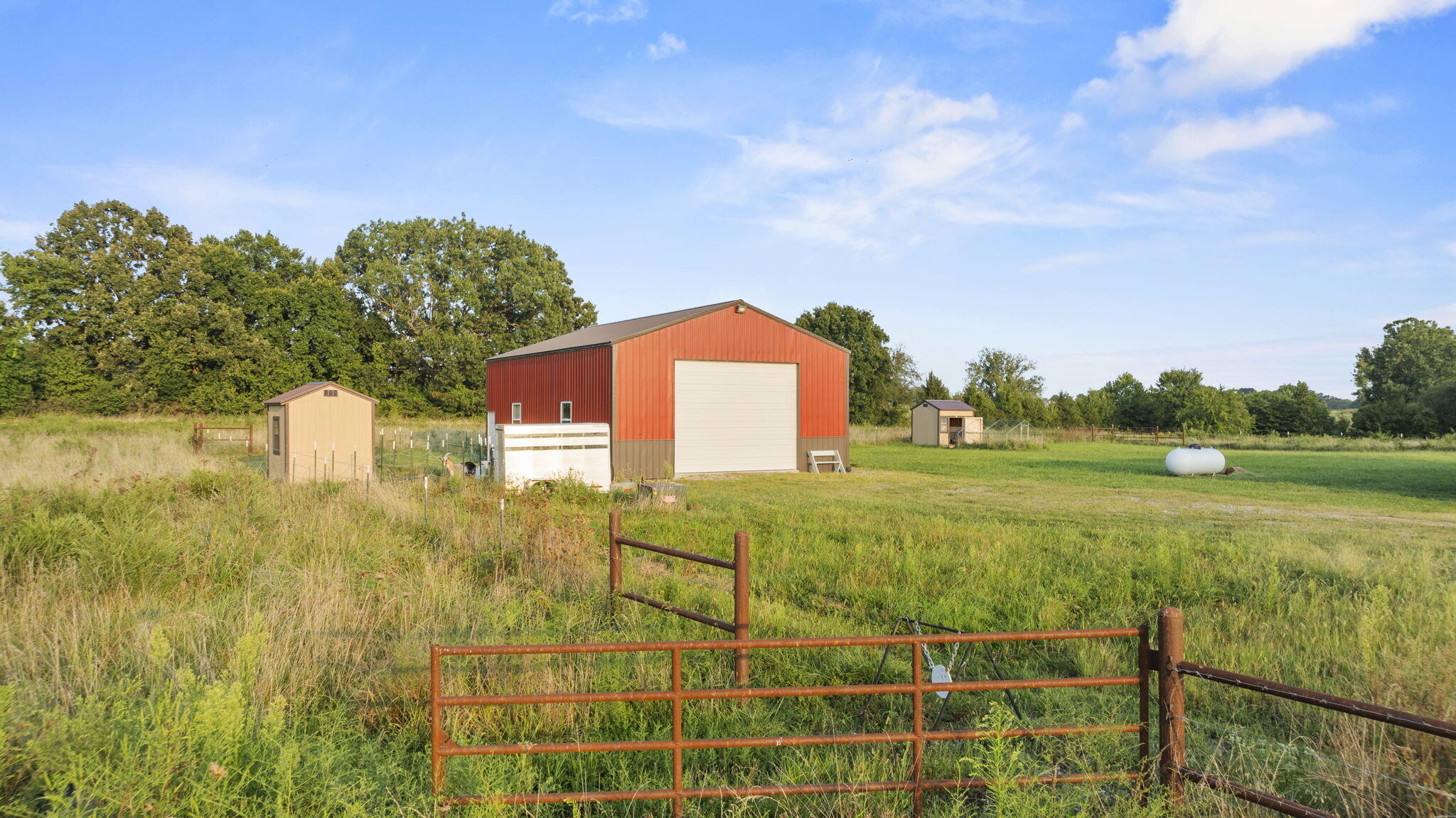 5156 Lawrence 1210