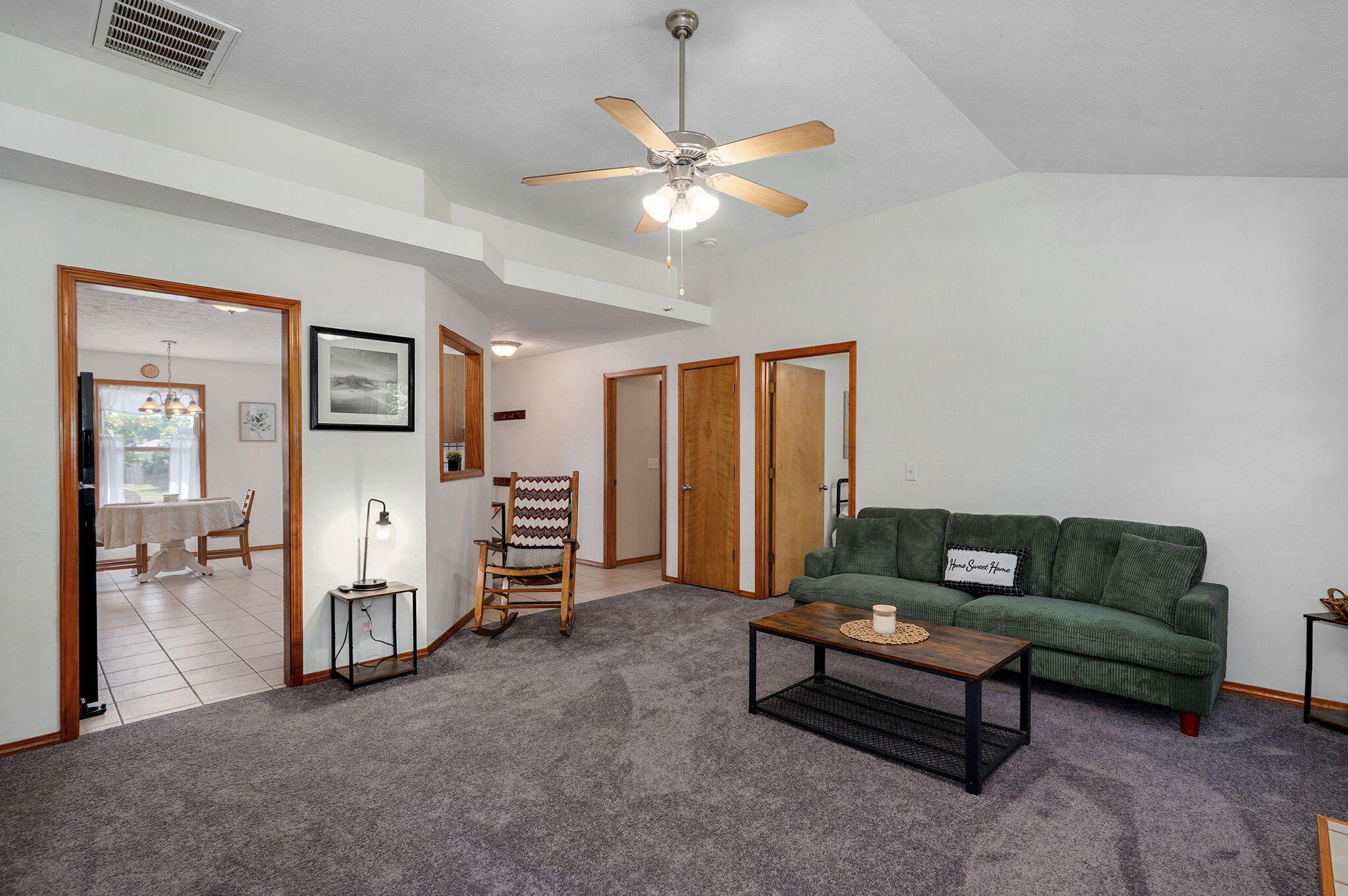 4449 W Madison Street