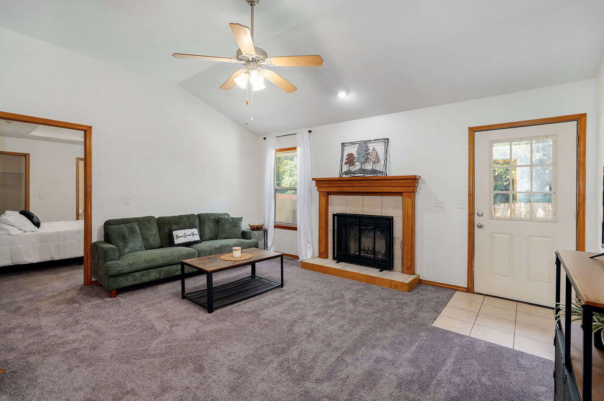 4449 W Madison Street