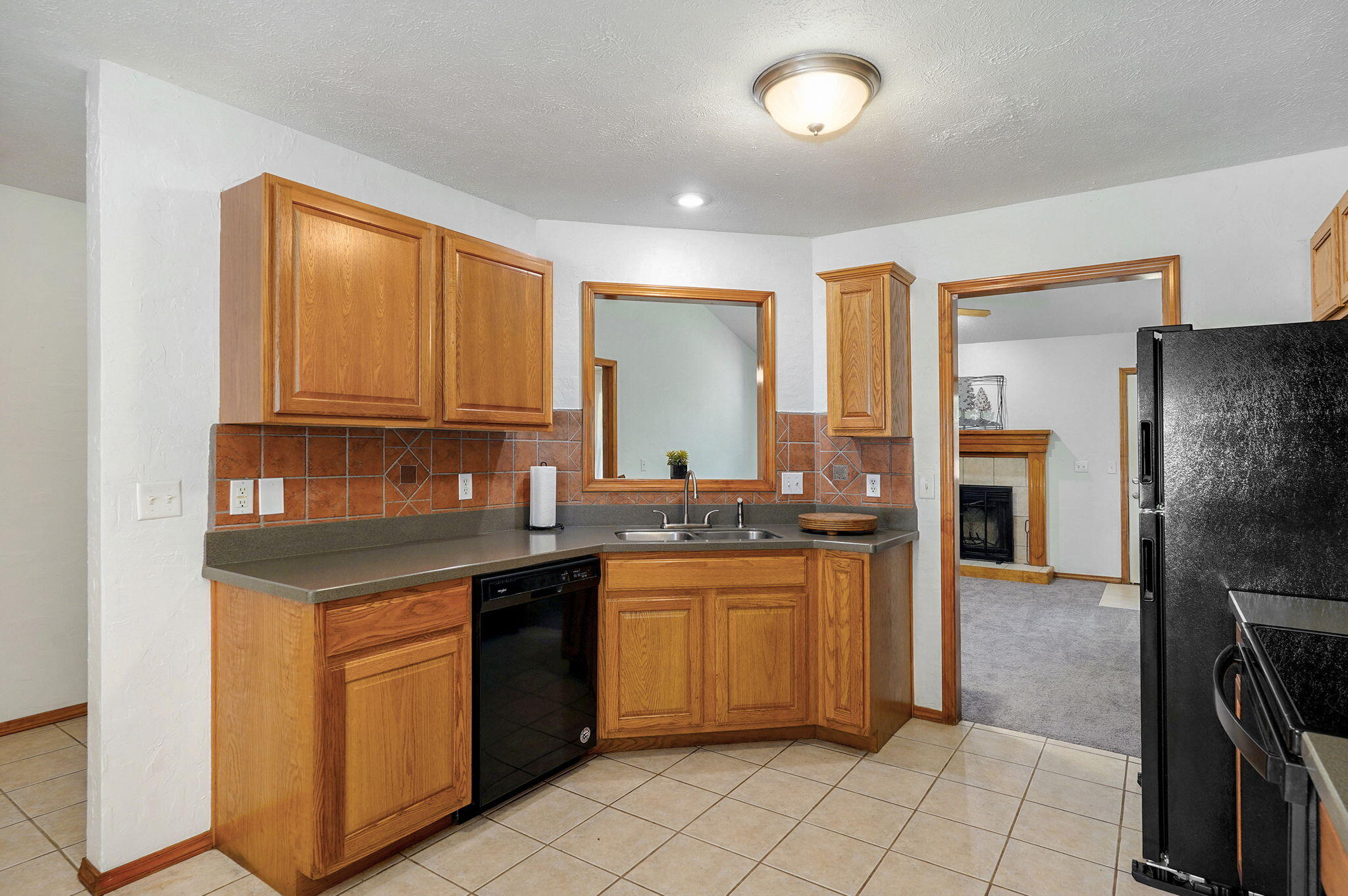 4449 W Madison Street