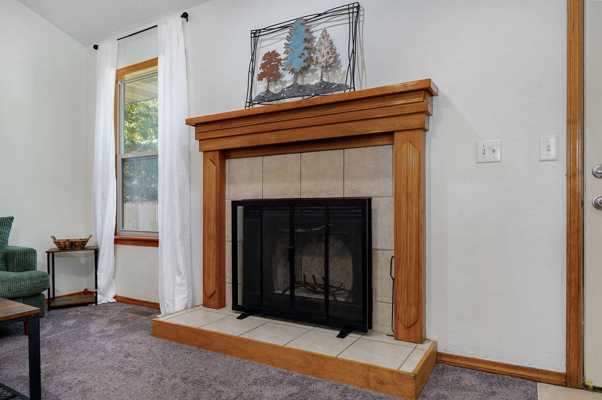 4449 W Madison Street