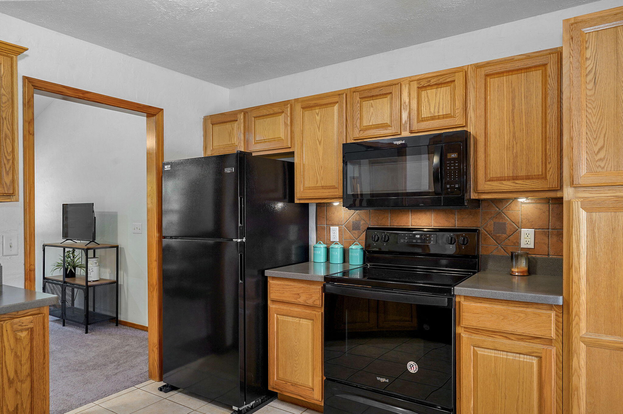 4449 W Madison Street