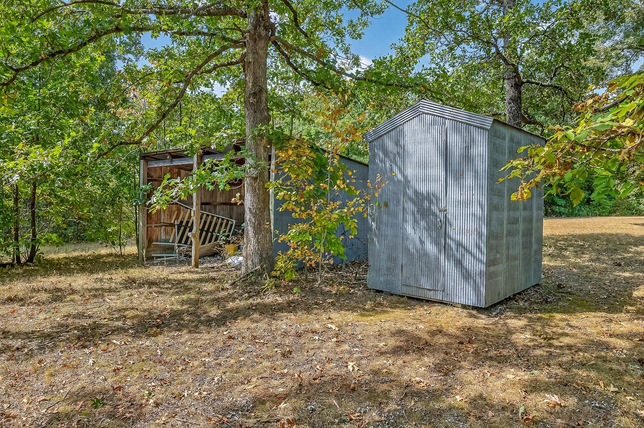 537 Dark Valley Road