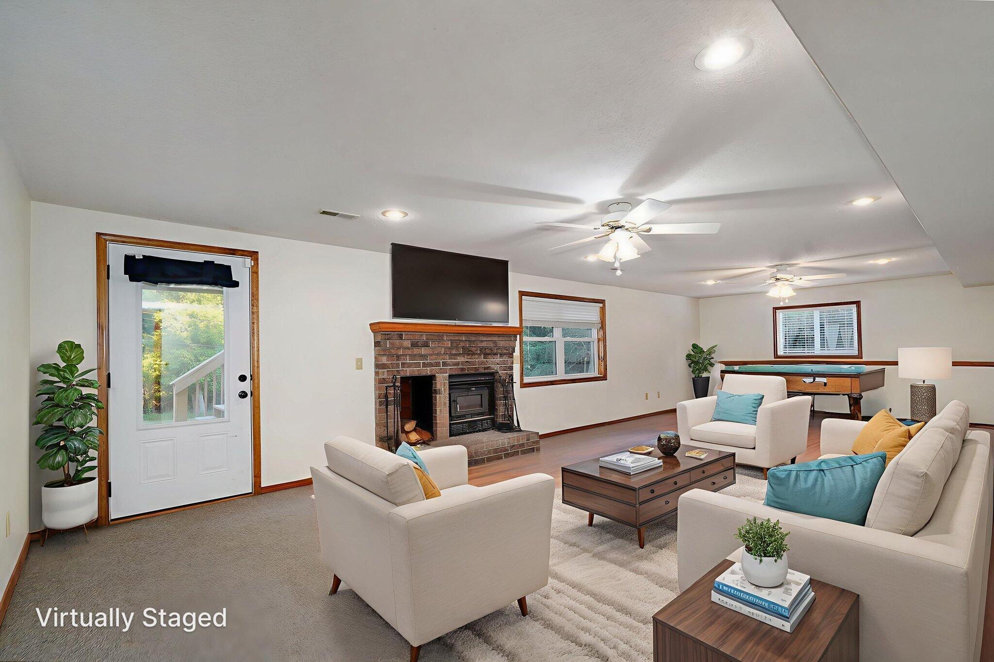 3616 N Temple Avenue