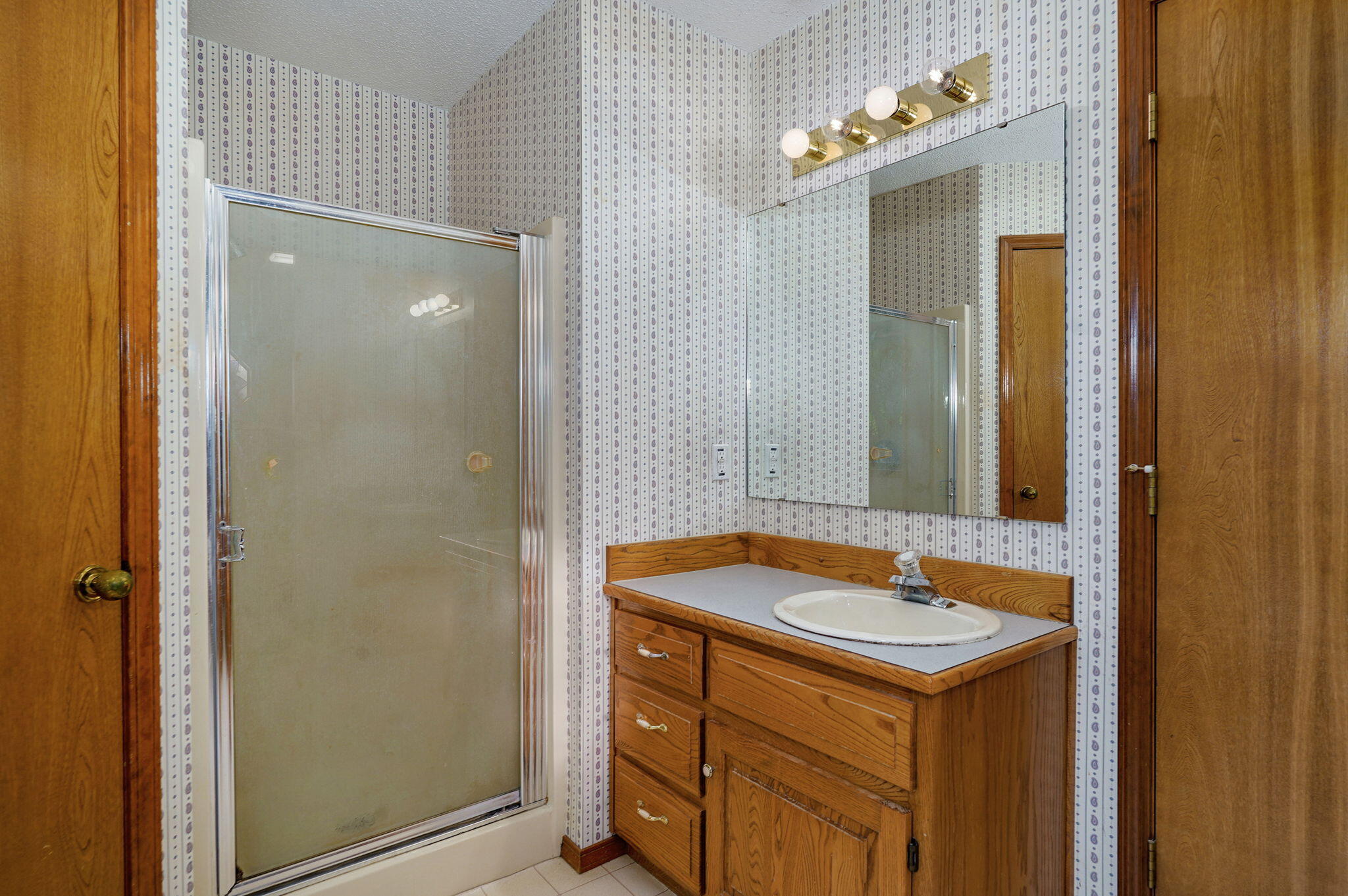 3616 N Temple Avenue