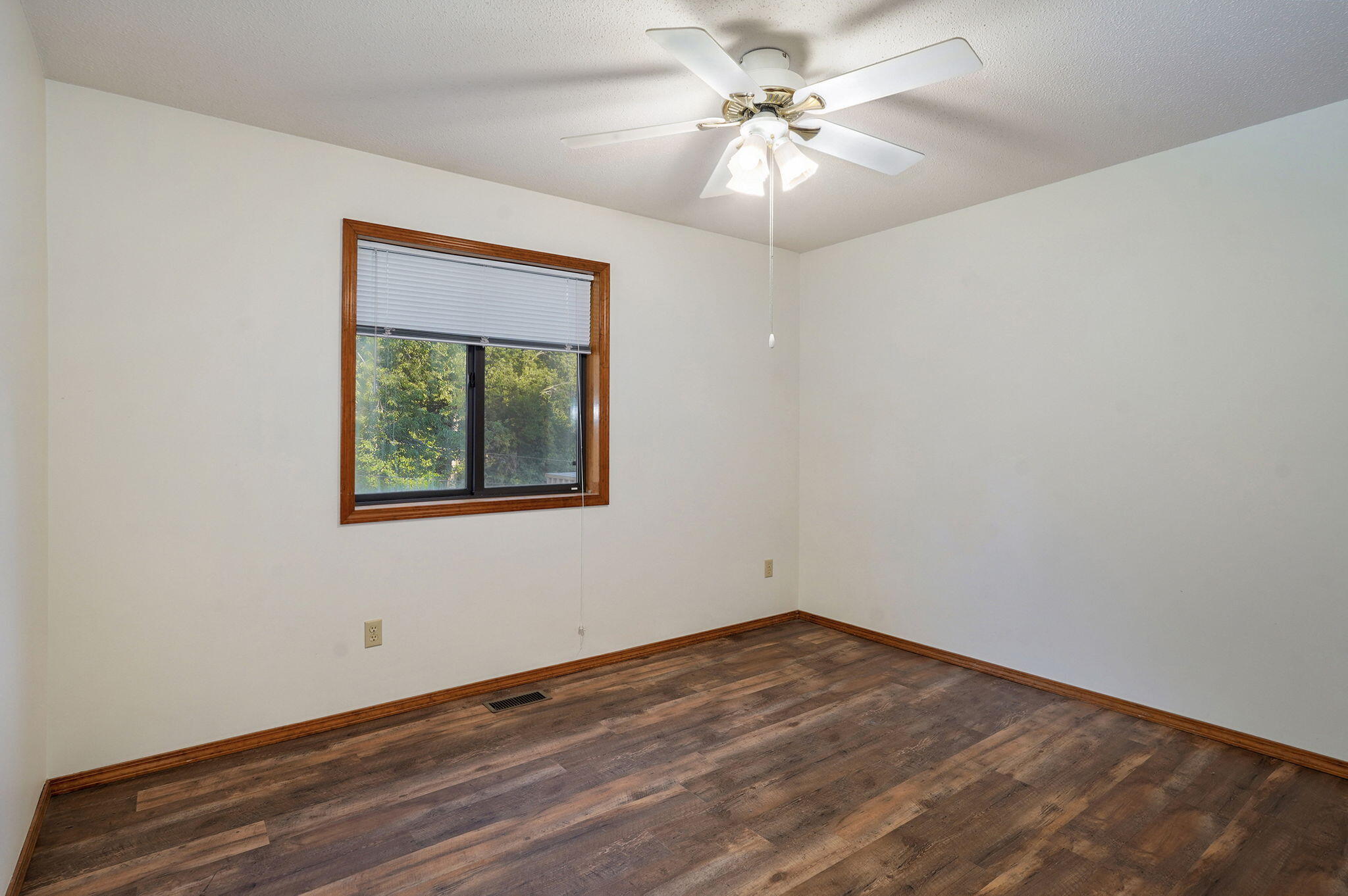 3616 N Temple Avenue