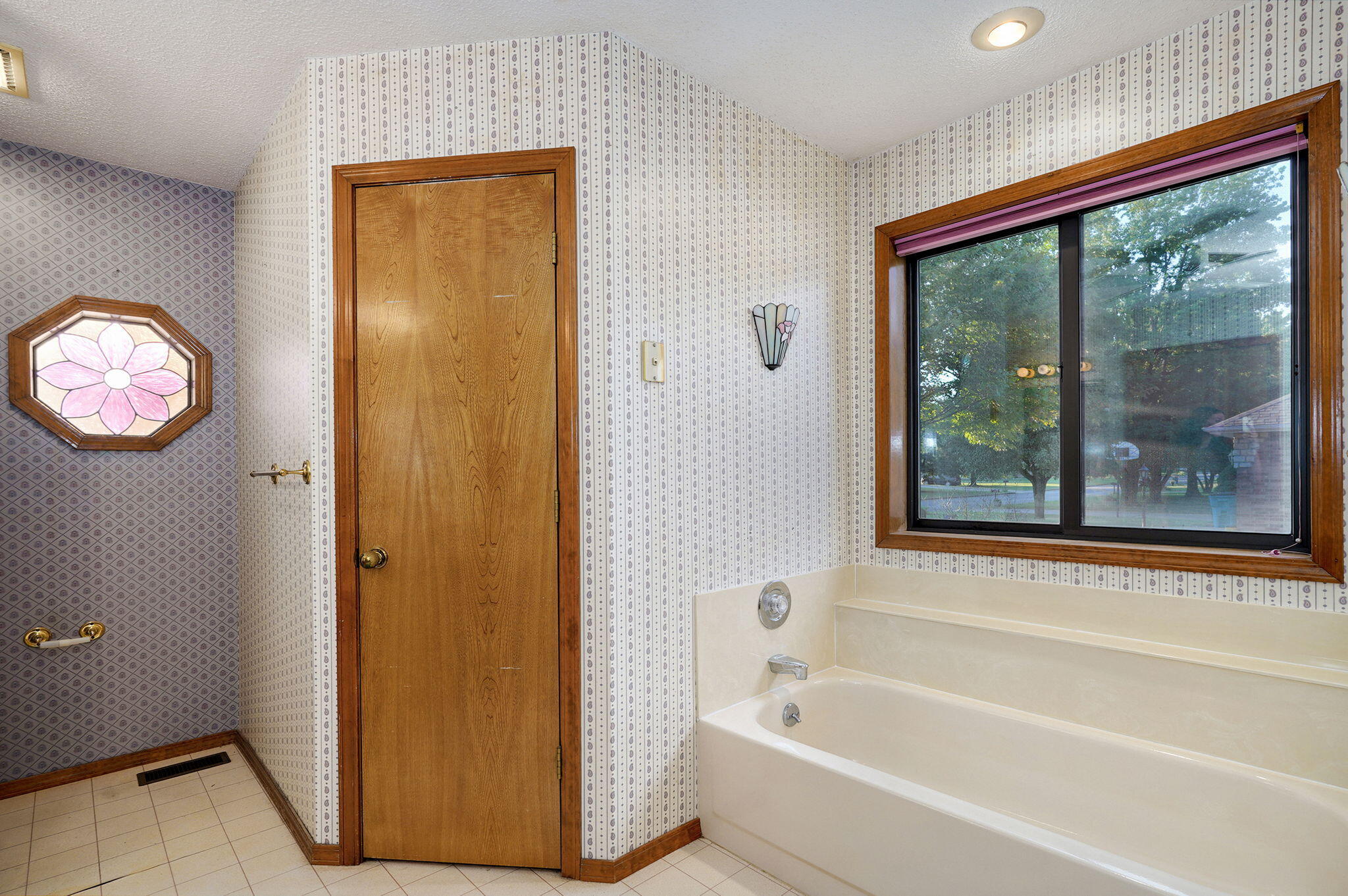 3616 N Temple Avenue