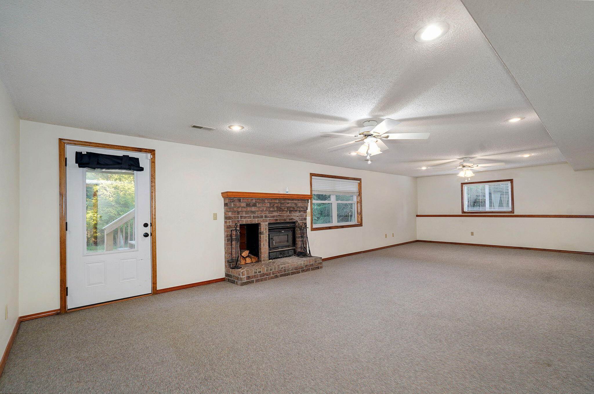 3616 N Temple Avenue