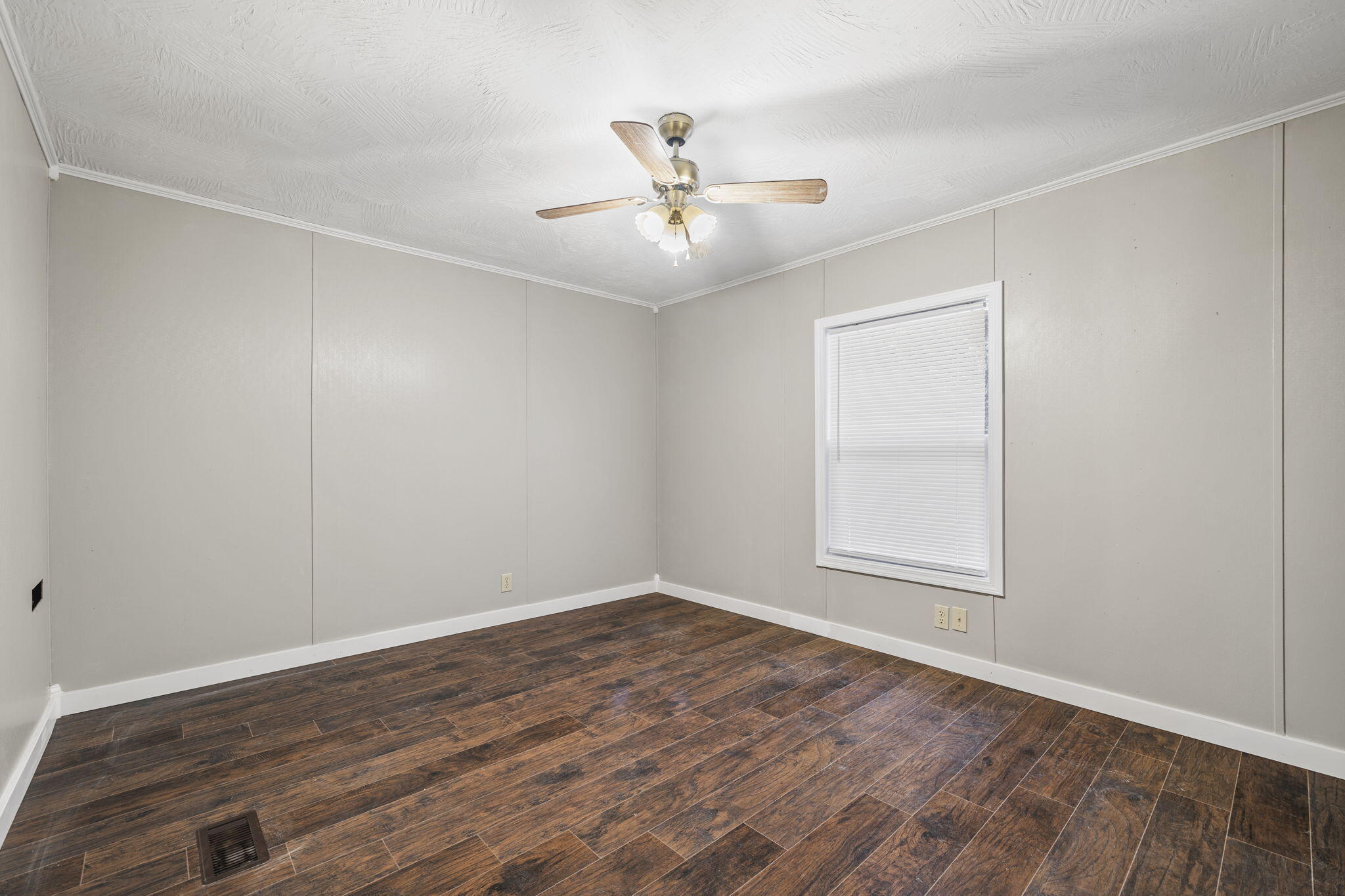 118 Evergreen Circle