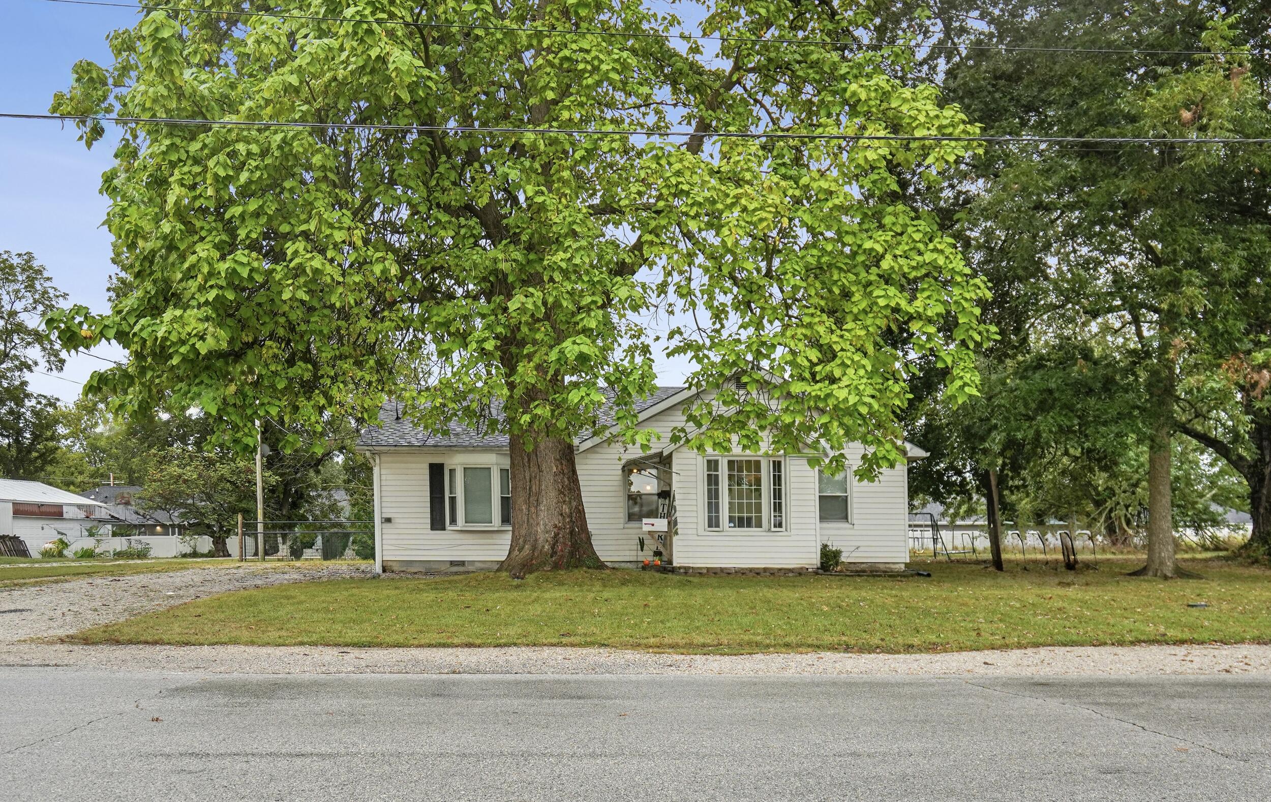 904 W Jackson Street