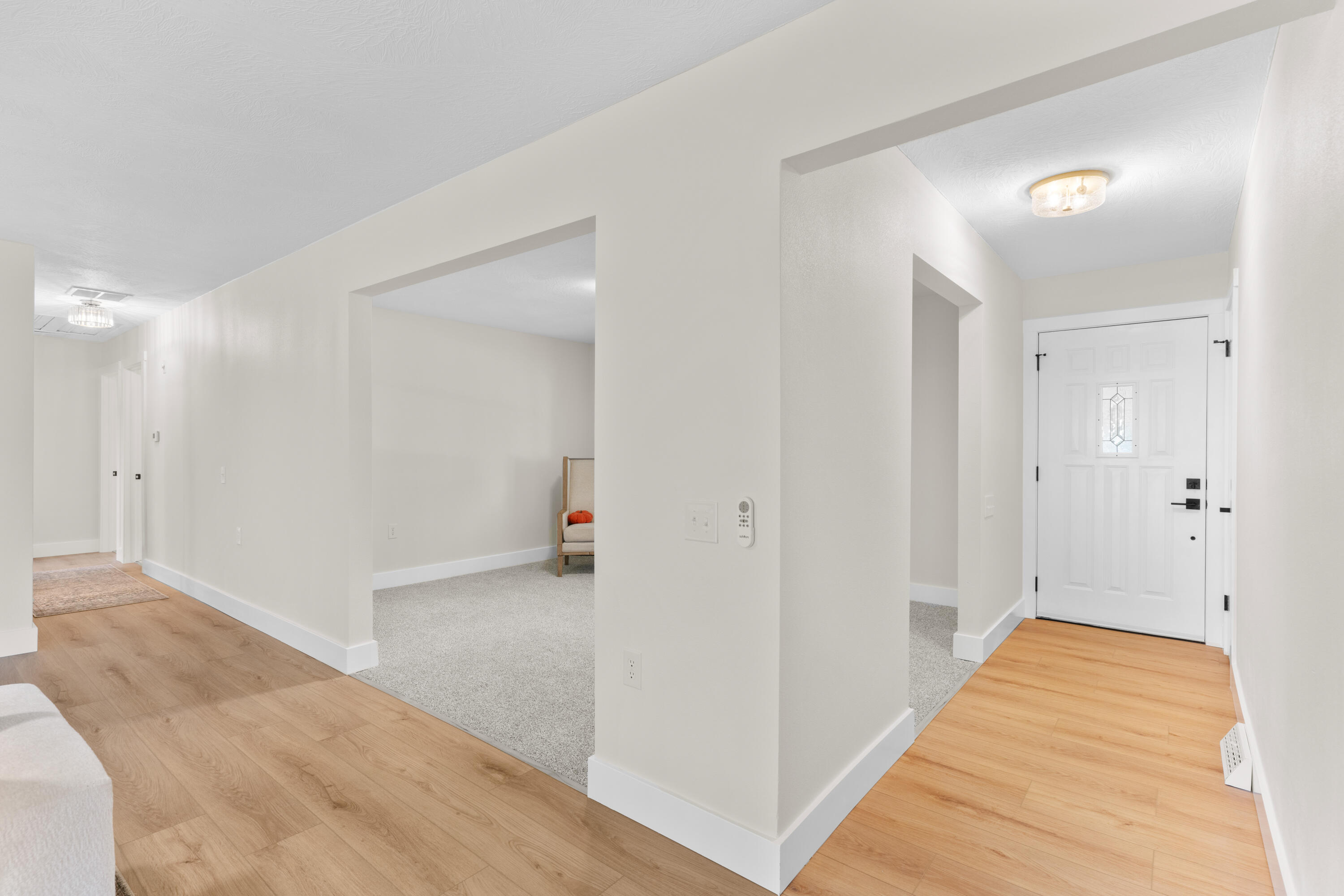 5112 S Cloverdale Lane
