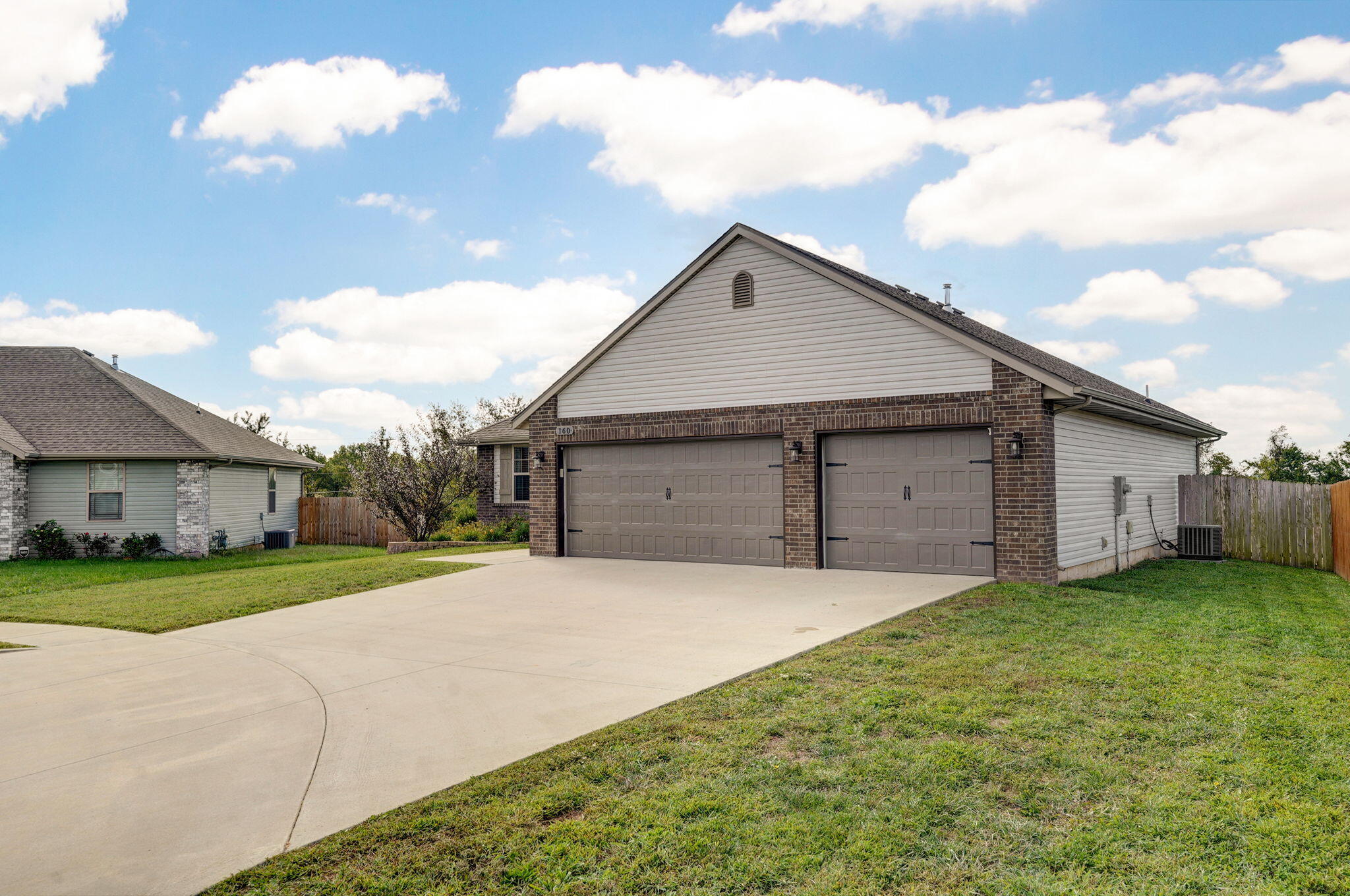 160 W Brittany Court