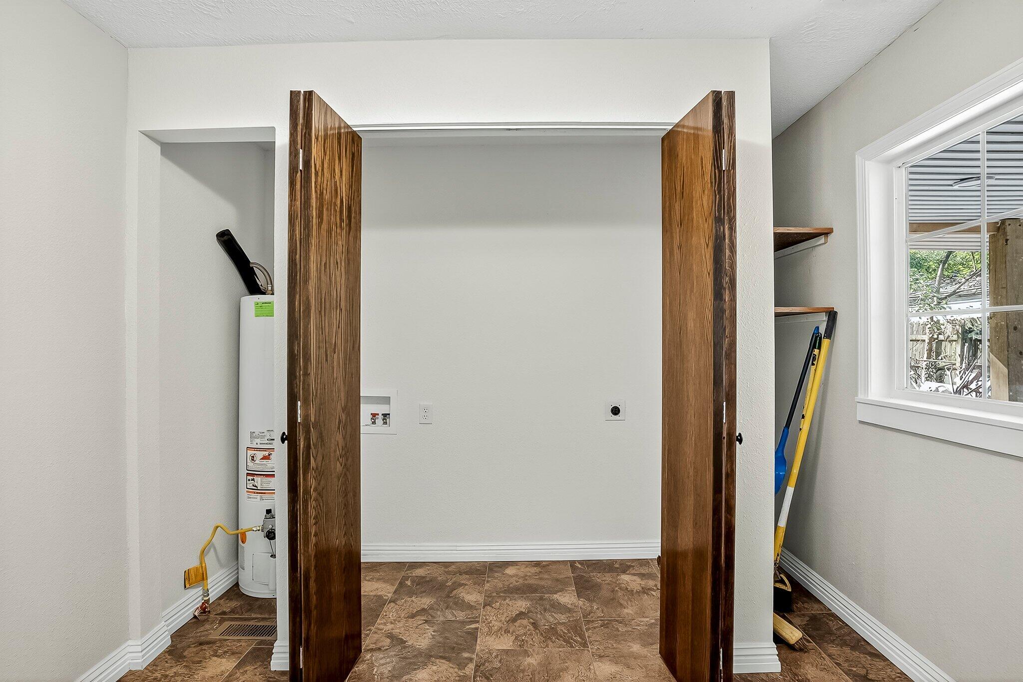 2800 W Washita Street