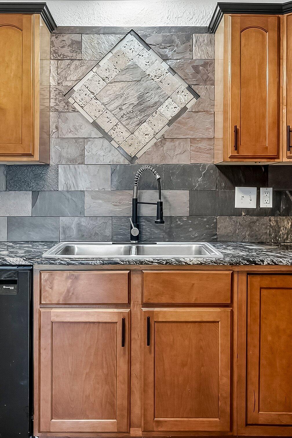 2800 W Washita Street