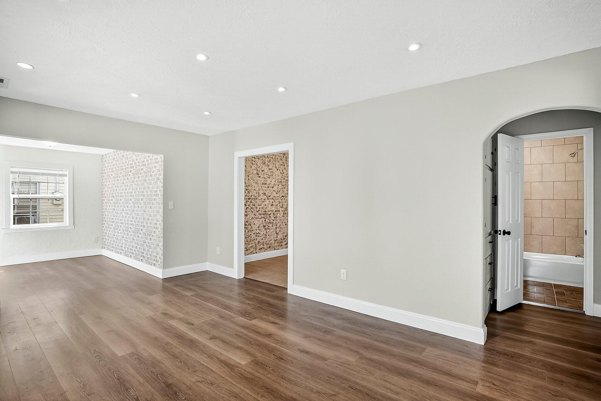 2800 W Washita Street