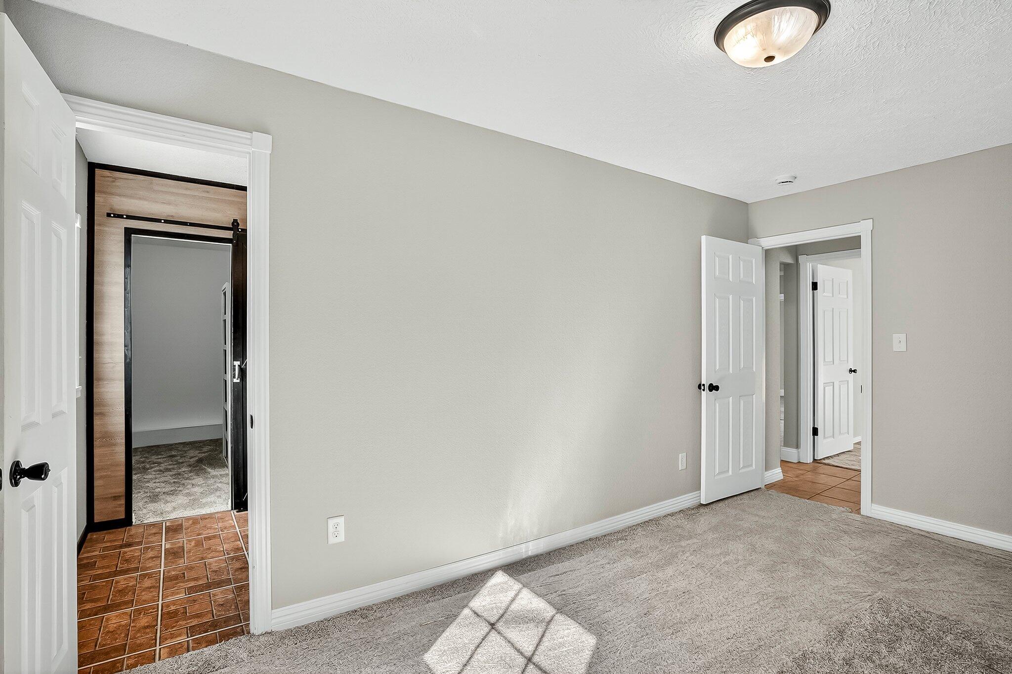 2800 W Washita Street