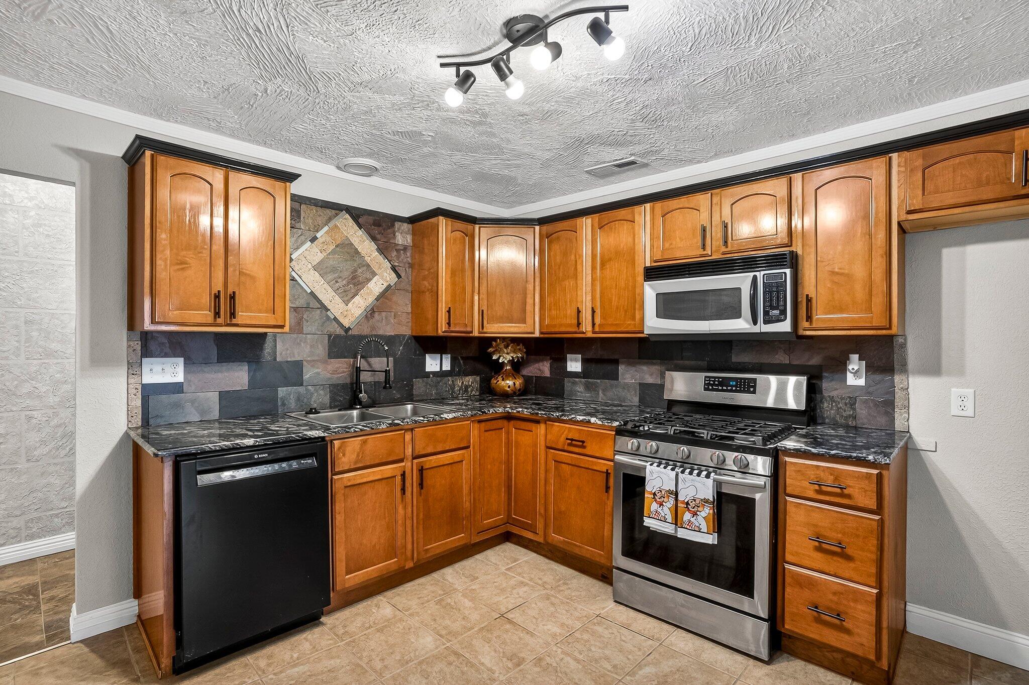 2800 W Washita Street