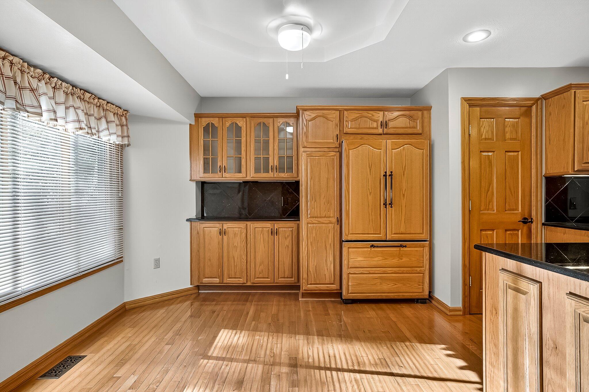 1352 W Vancouver Street