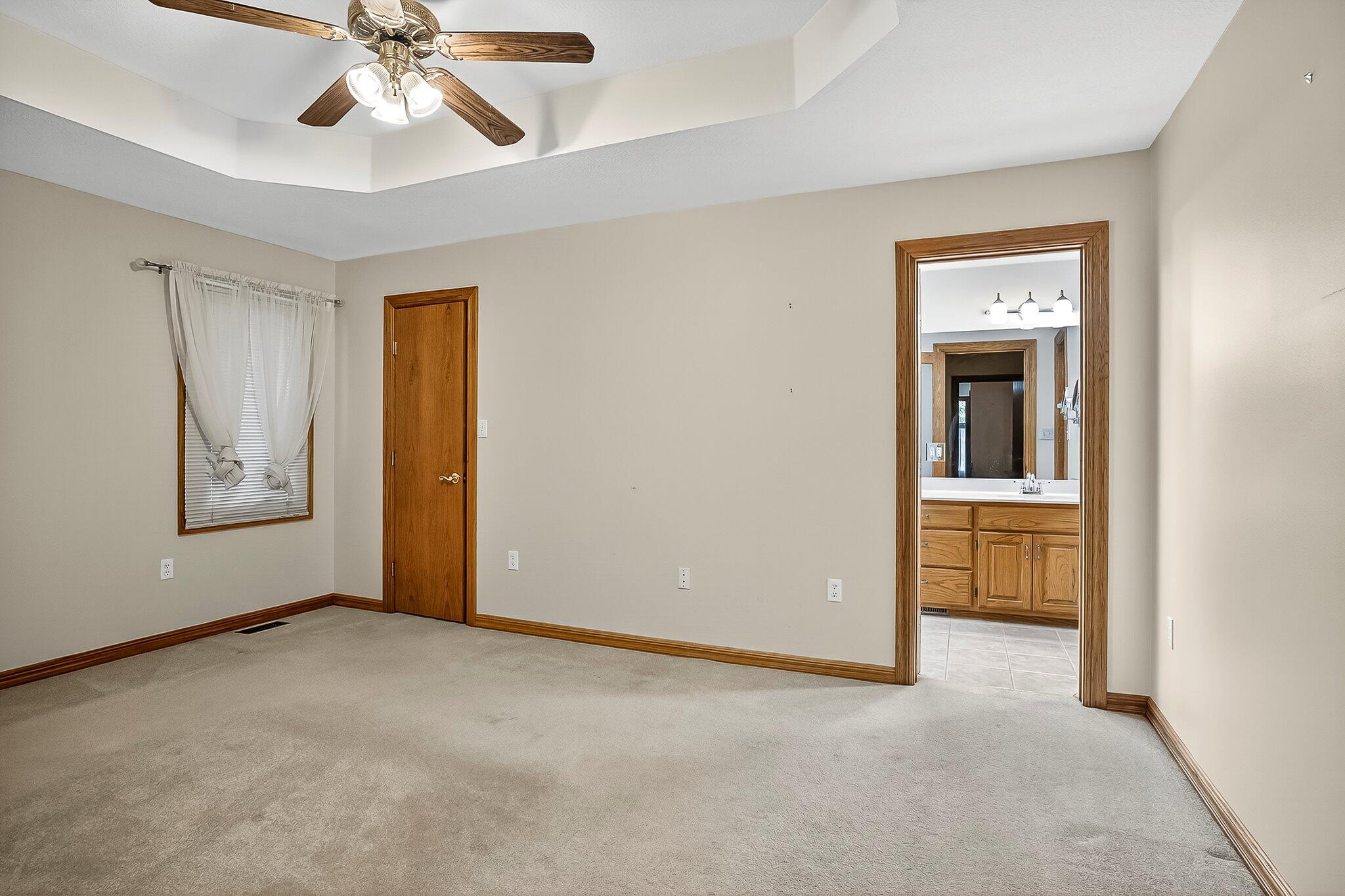 1352 W Vancouver Street