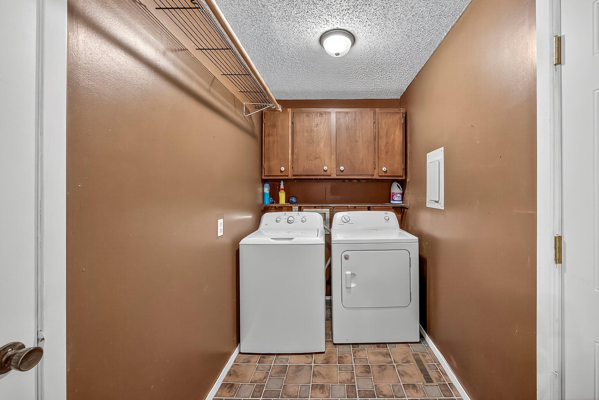 303 N Fairwood Avenue