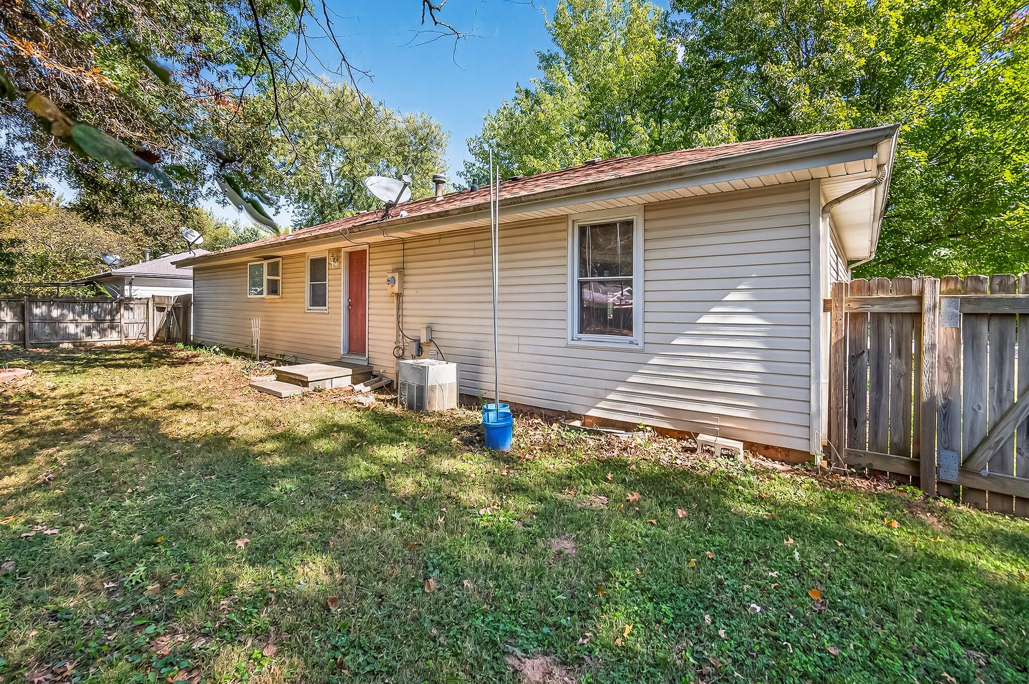 303 N Fairwood Avenue