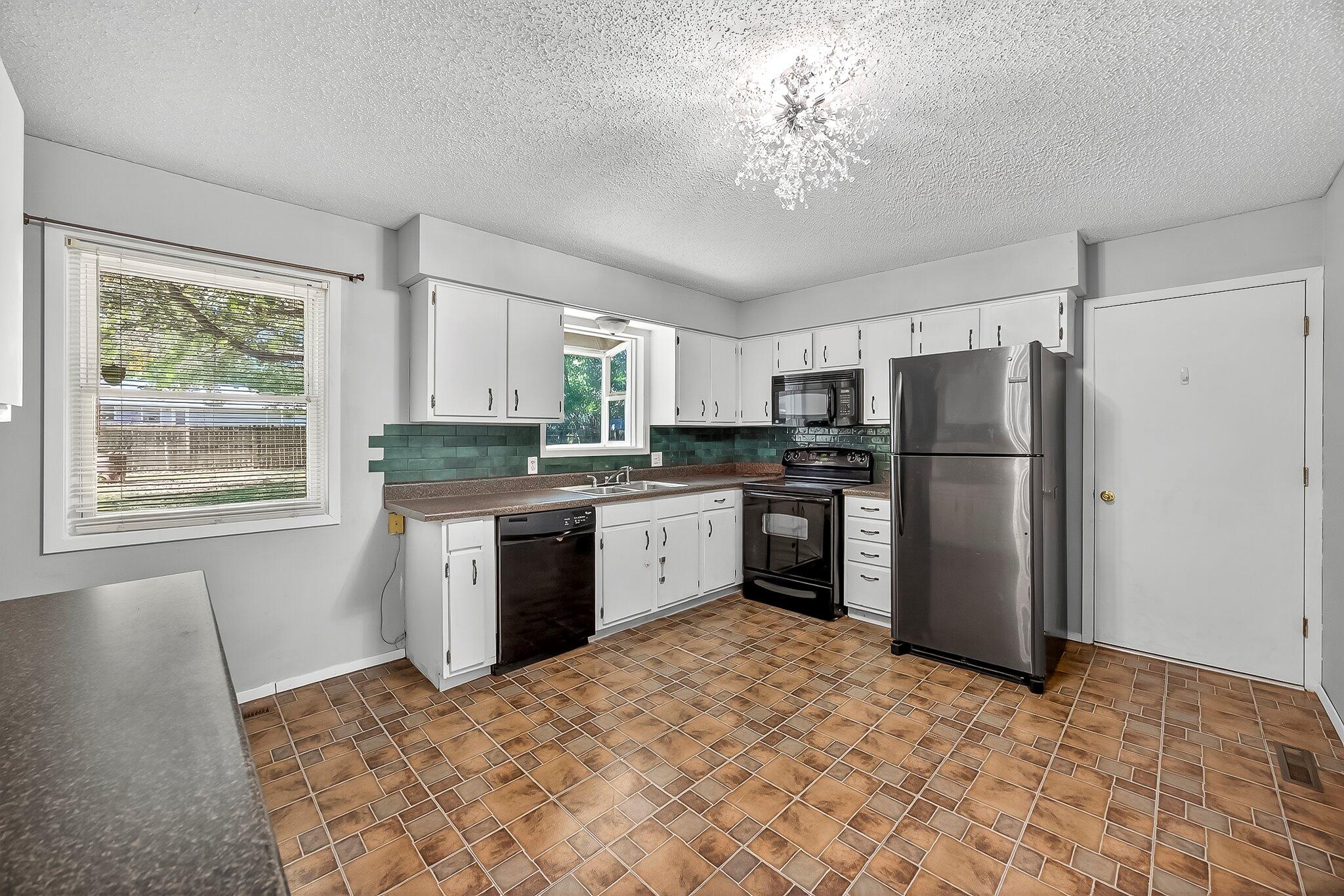 303 N Fairwood Avenue