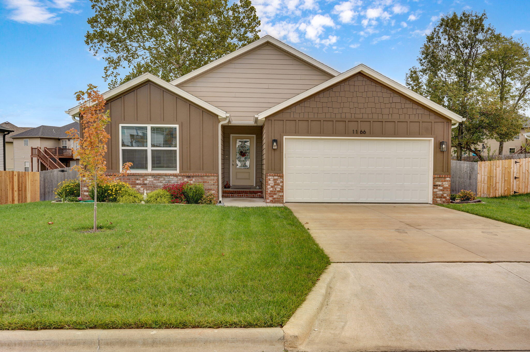 1166 S Broadview Avenue