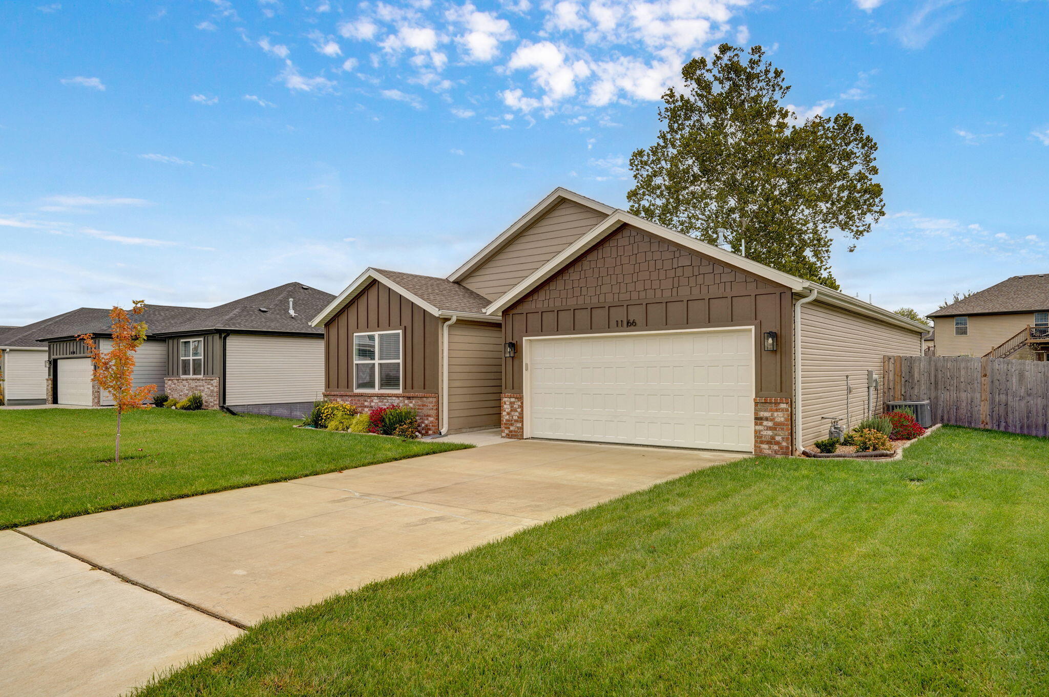 1166 S Broadview Avenue