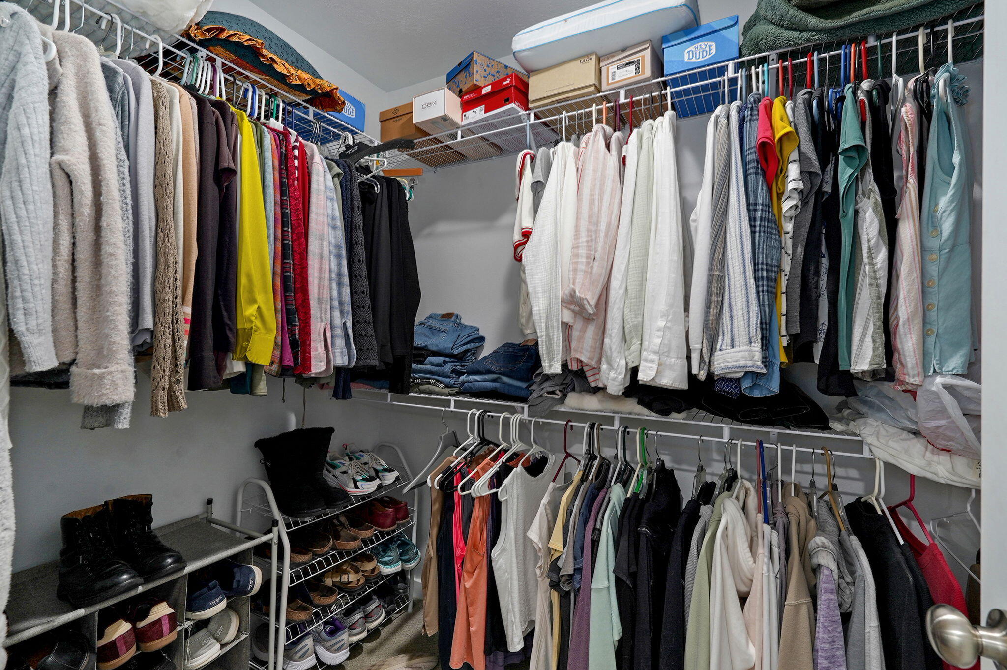 1166 S Broadview Avenue